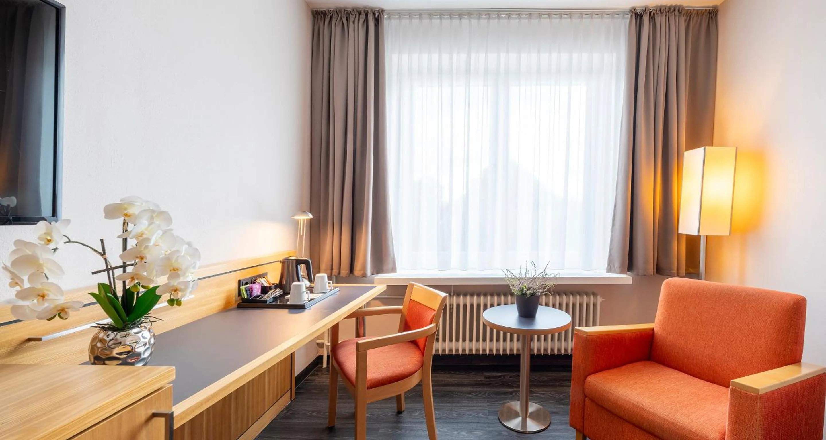 Coffee/tea facilities in PLAZA INN Heidehof