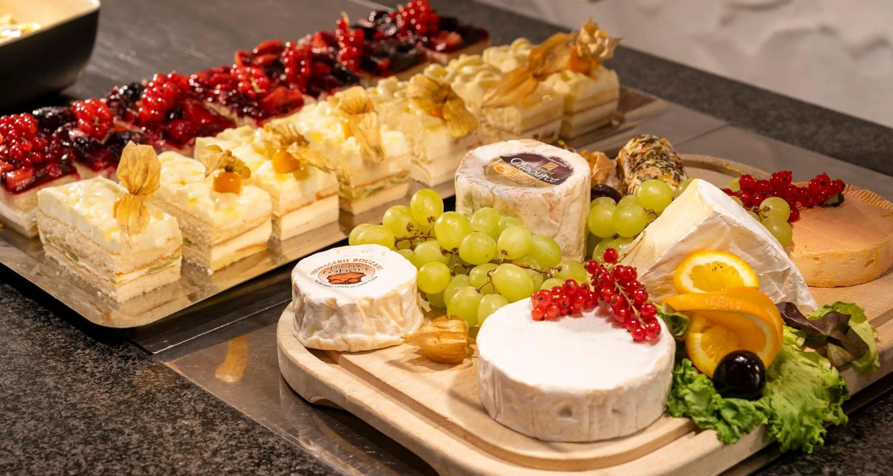 Buffet breakfast in PLAZA INN Heidehof