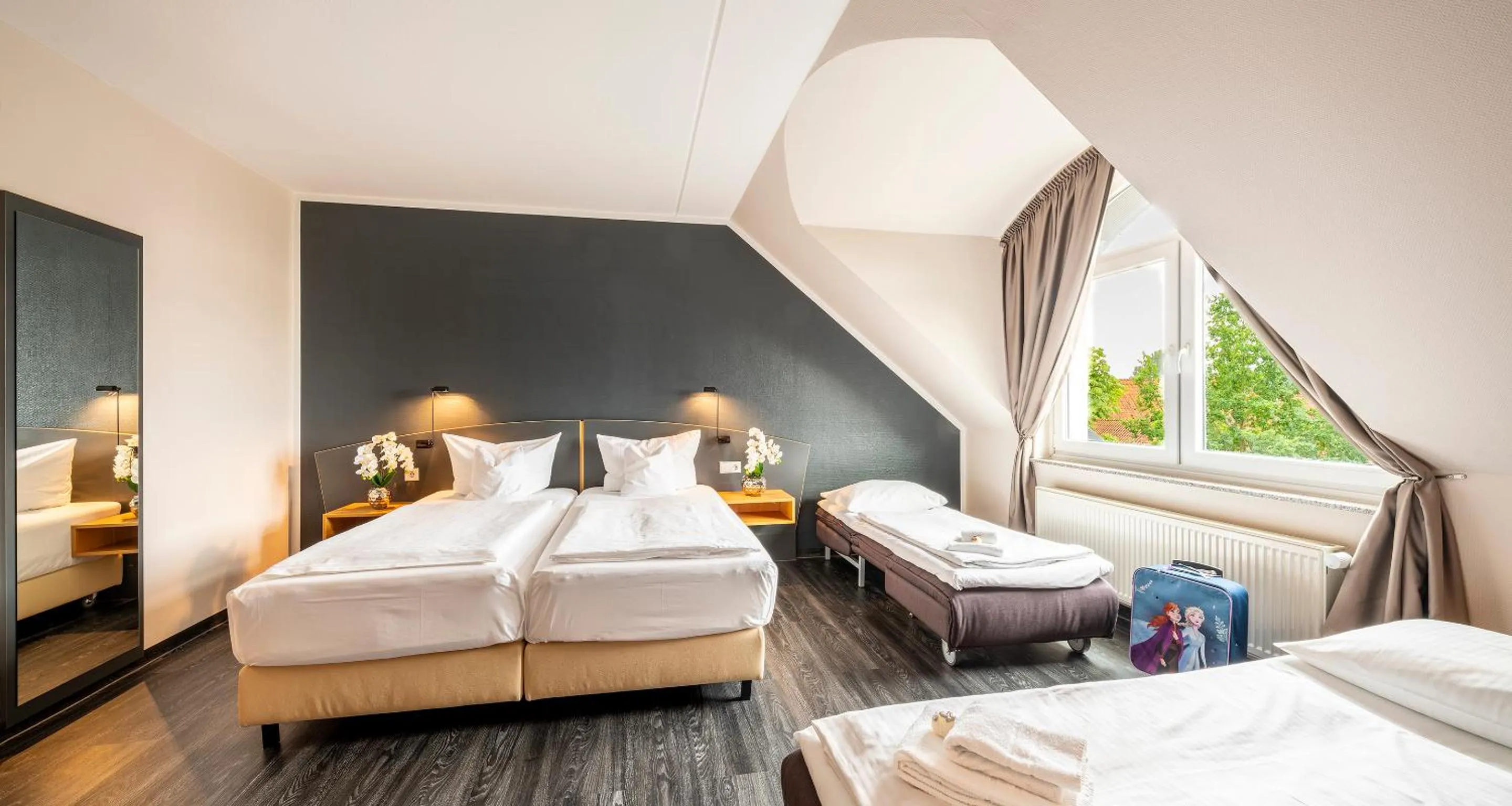 Photo of the whole room, Bed in PLAZA INN Heidehof