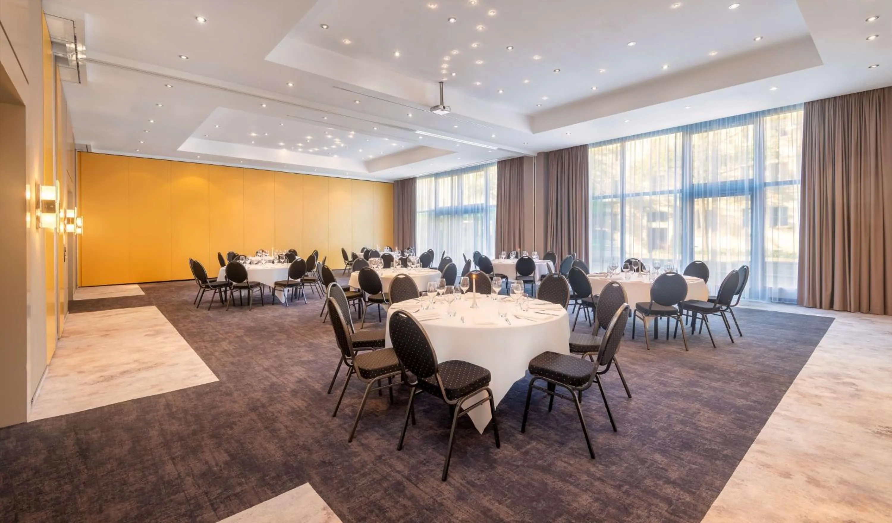 Meeting/conference room in Radisson Blu Fürst Leopold Hotel