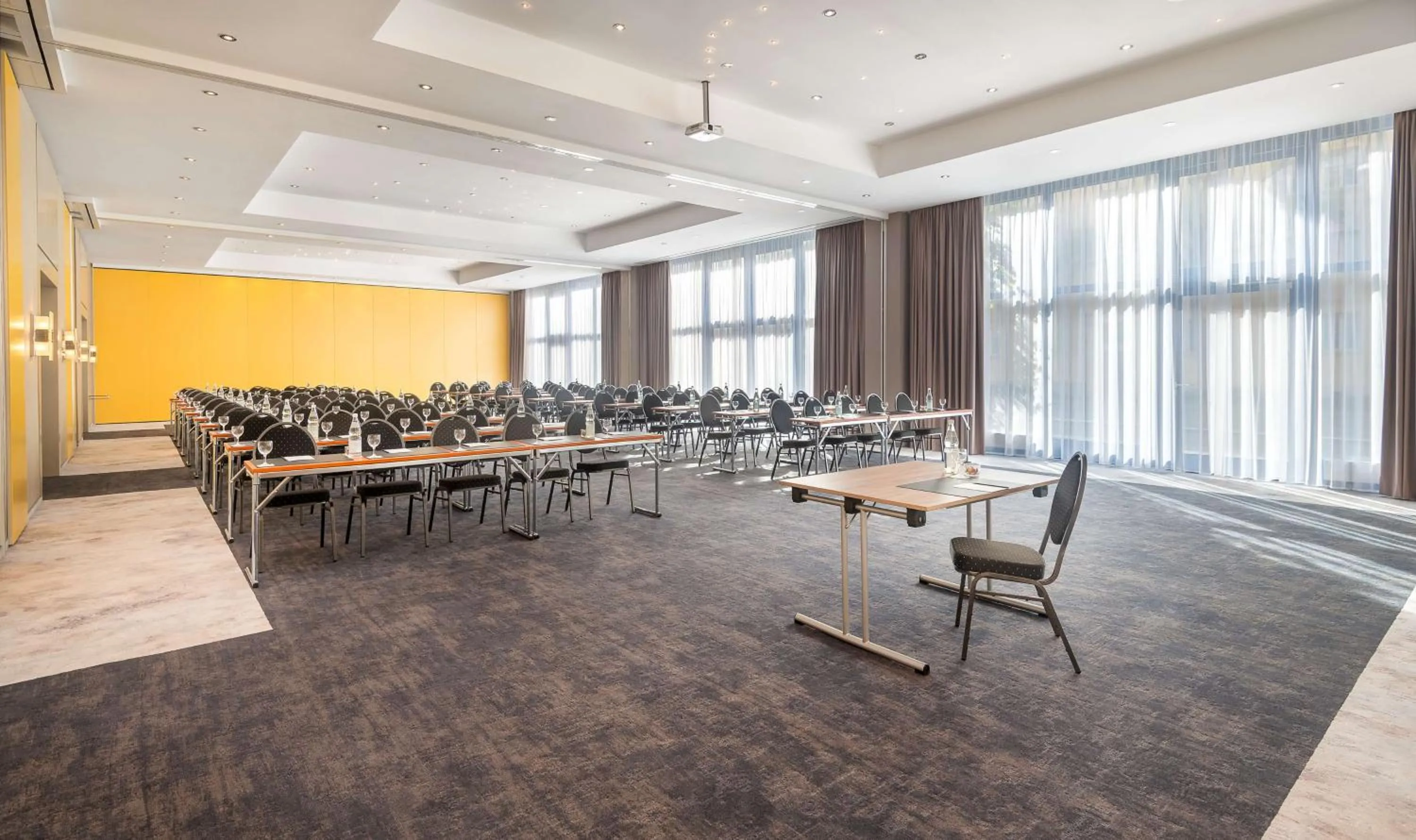 Meeting/conference room in Radisson Blu Fürst Leopold Hotel