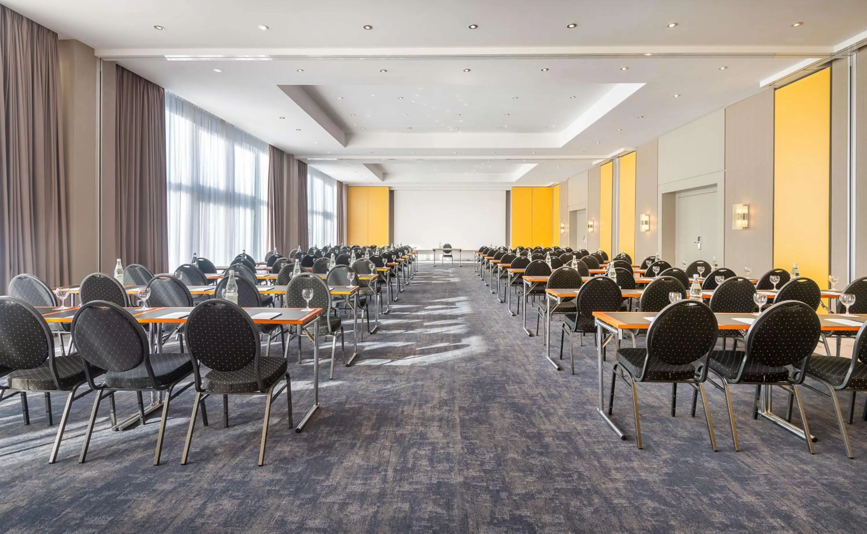 Meeting/conference room in Radisson Blu Fürst Leopold Hotel