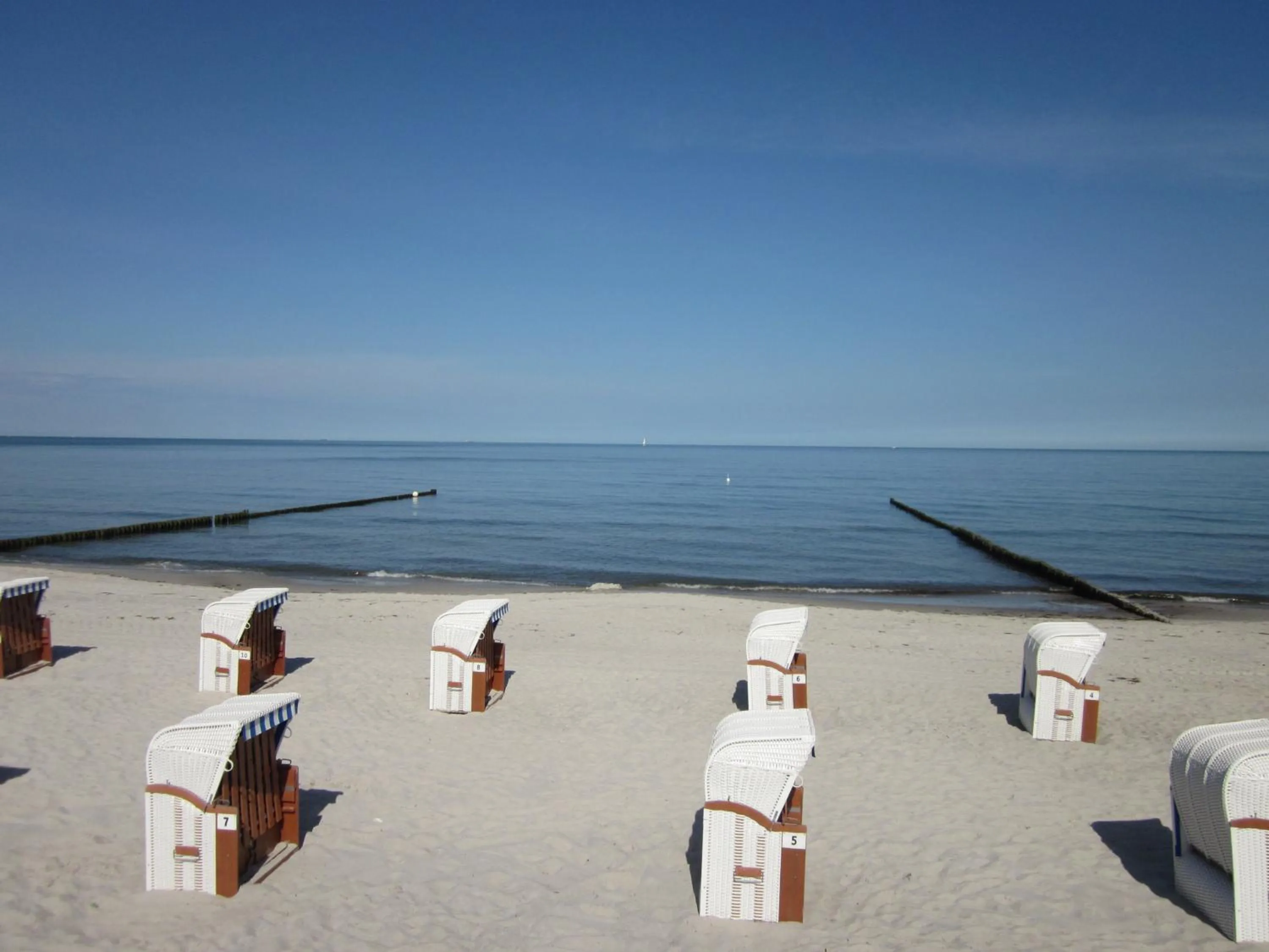 Beach in Dünenhotel am Meer
