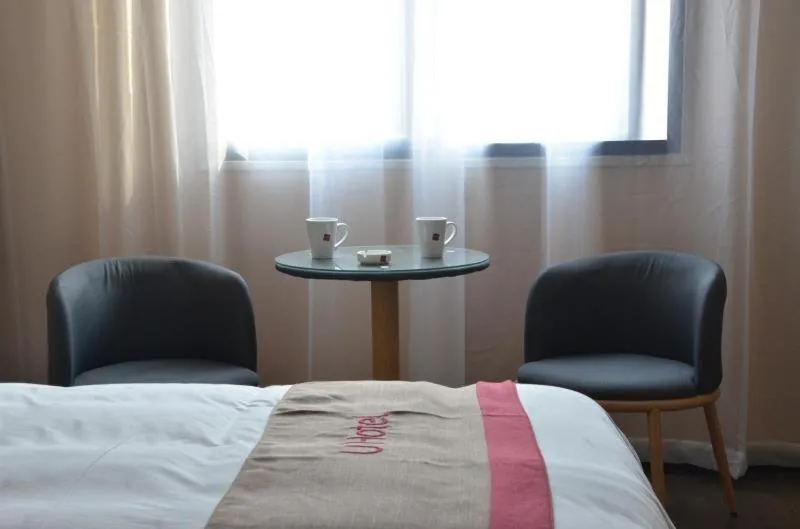 Bed in Thank Inn Chain Hotel henan luoyang mengjin county huimeng avenue bilingual school