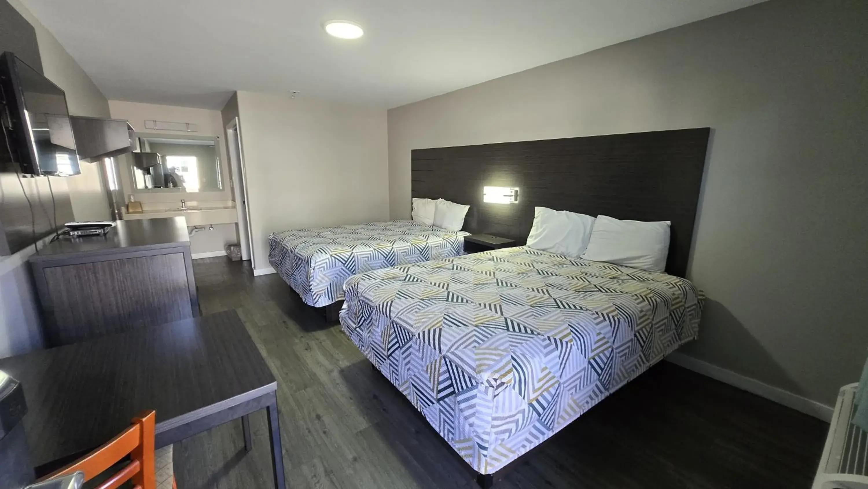 2 Queen Beds Non-Smoking in Deerfield Inn by OYO McComb I-55 2 Queen Beds Non-Smoking in Deerfield Inn by OYO McComb I-55