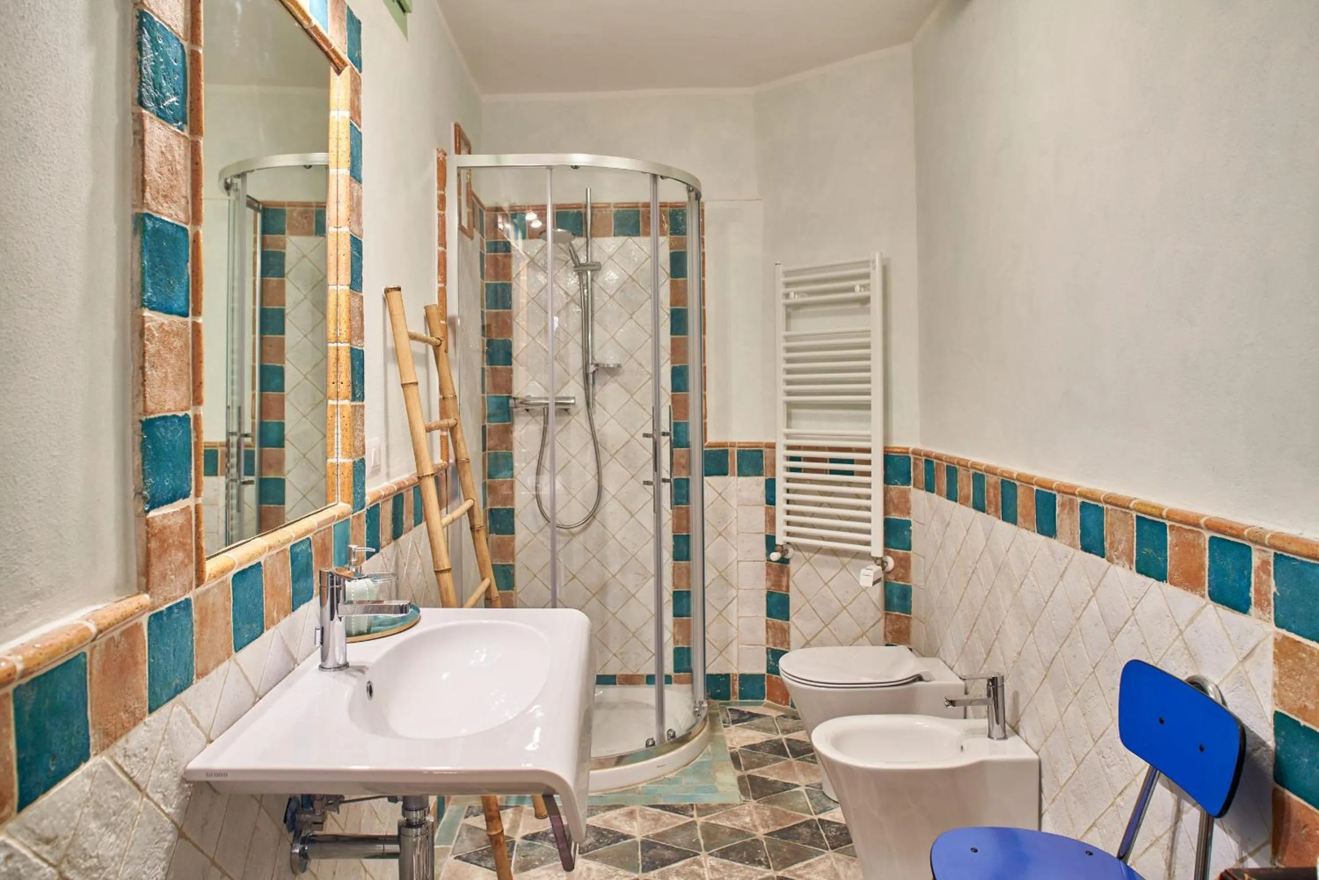 Bathroom in Alla Scala 1746