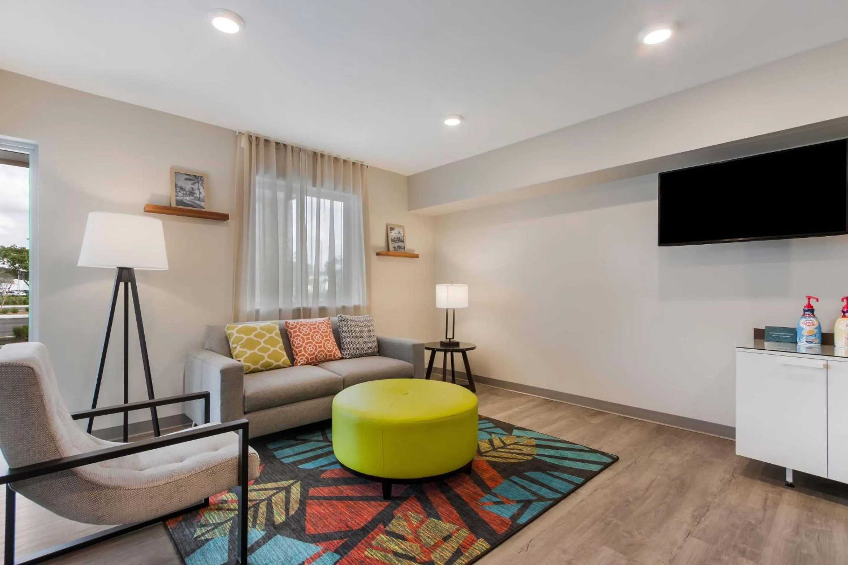 Lobby or reception in WoodSpring Suites Tamarac