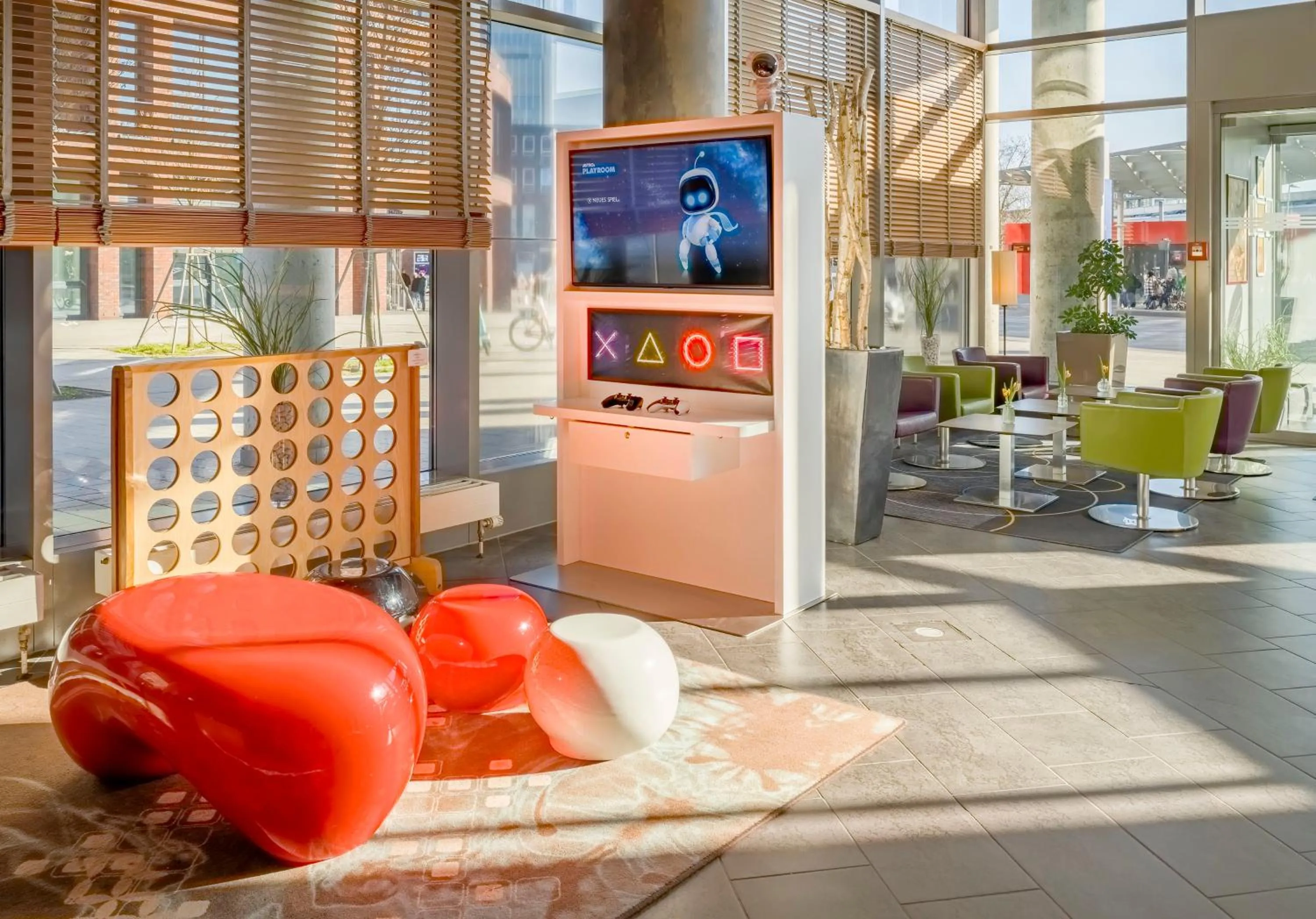 Game Room in Novotel Suites Hannover