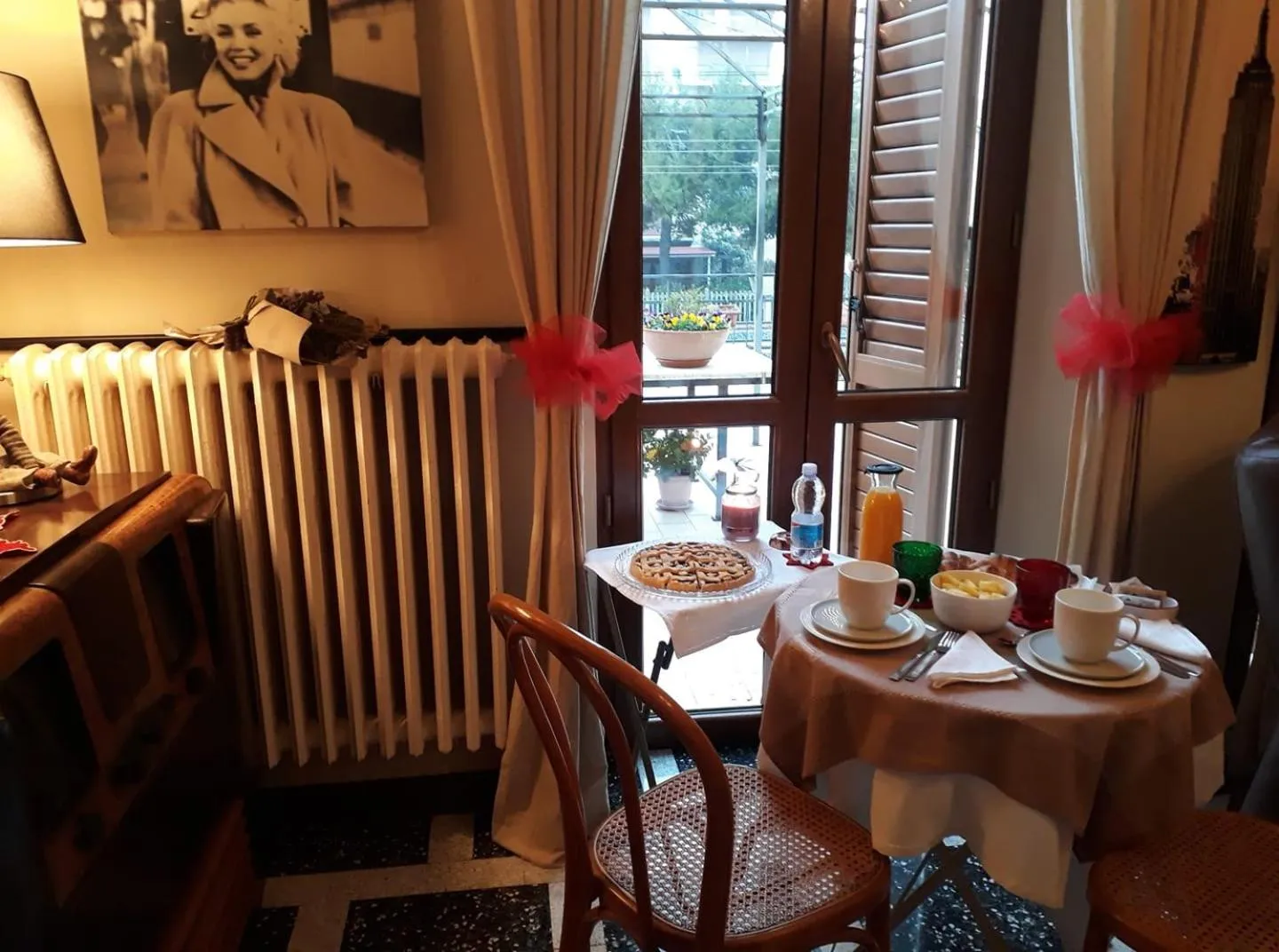 Restaurant/places to eat in B&B Casa Letizia