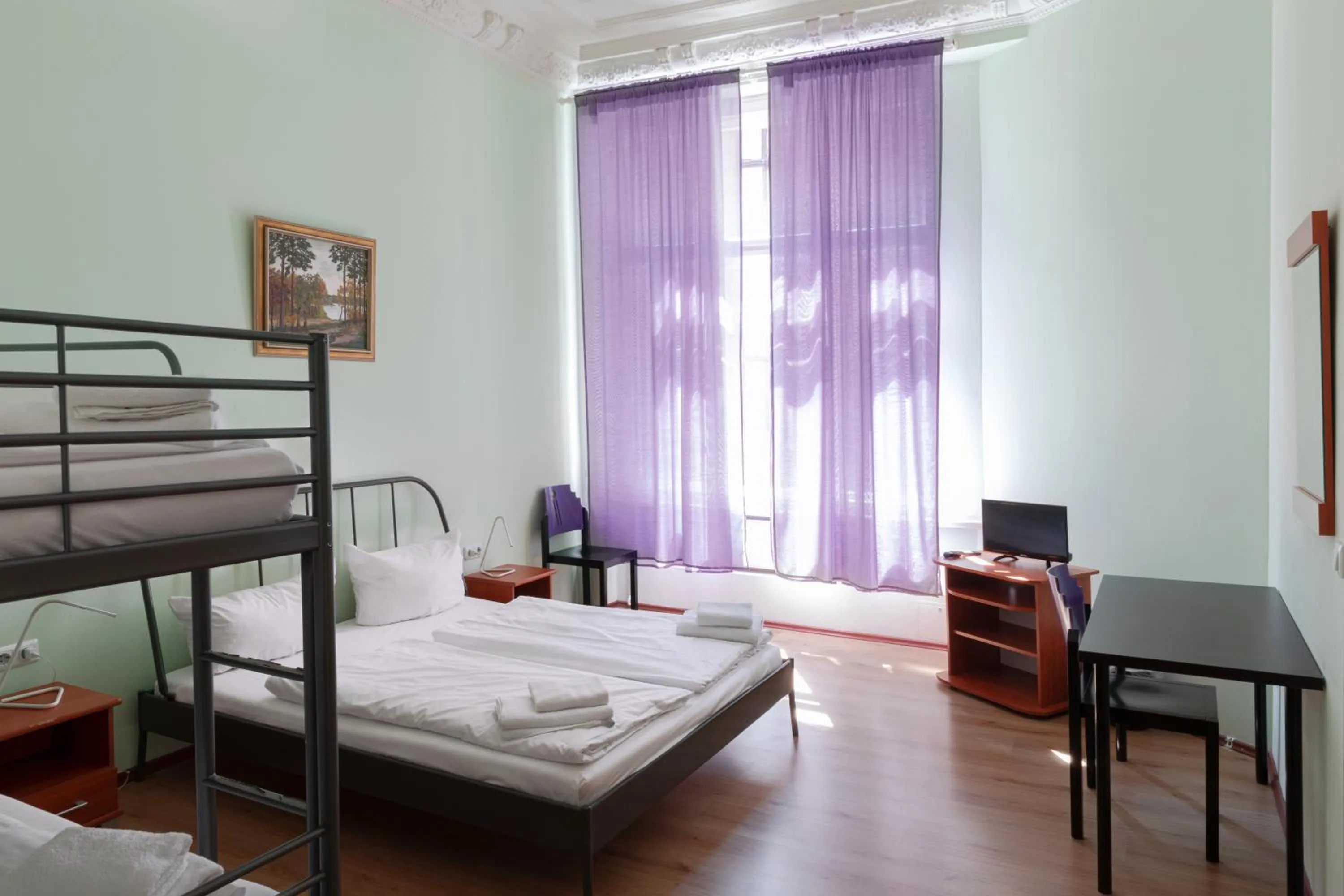 Photo of the whole room, Bunk Bed in Hotel Eden am Zoo