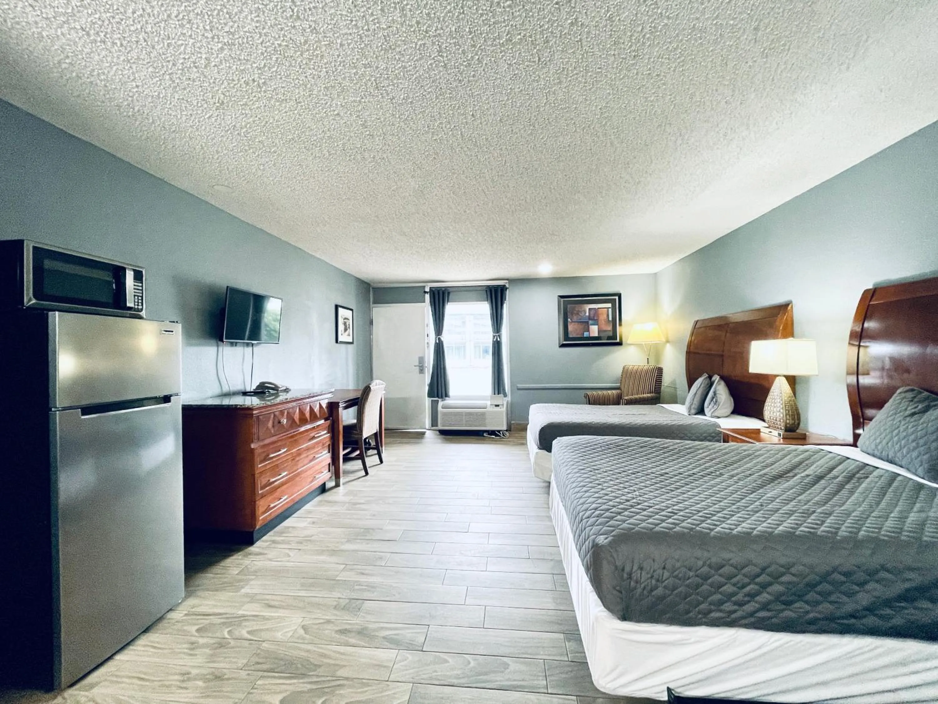 Bed in Extended Stay SA