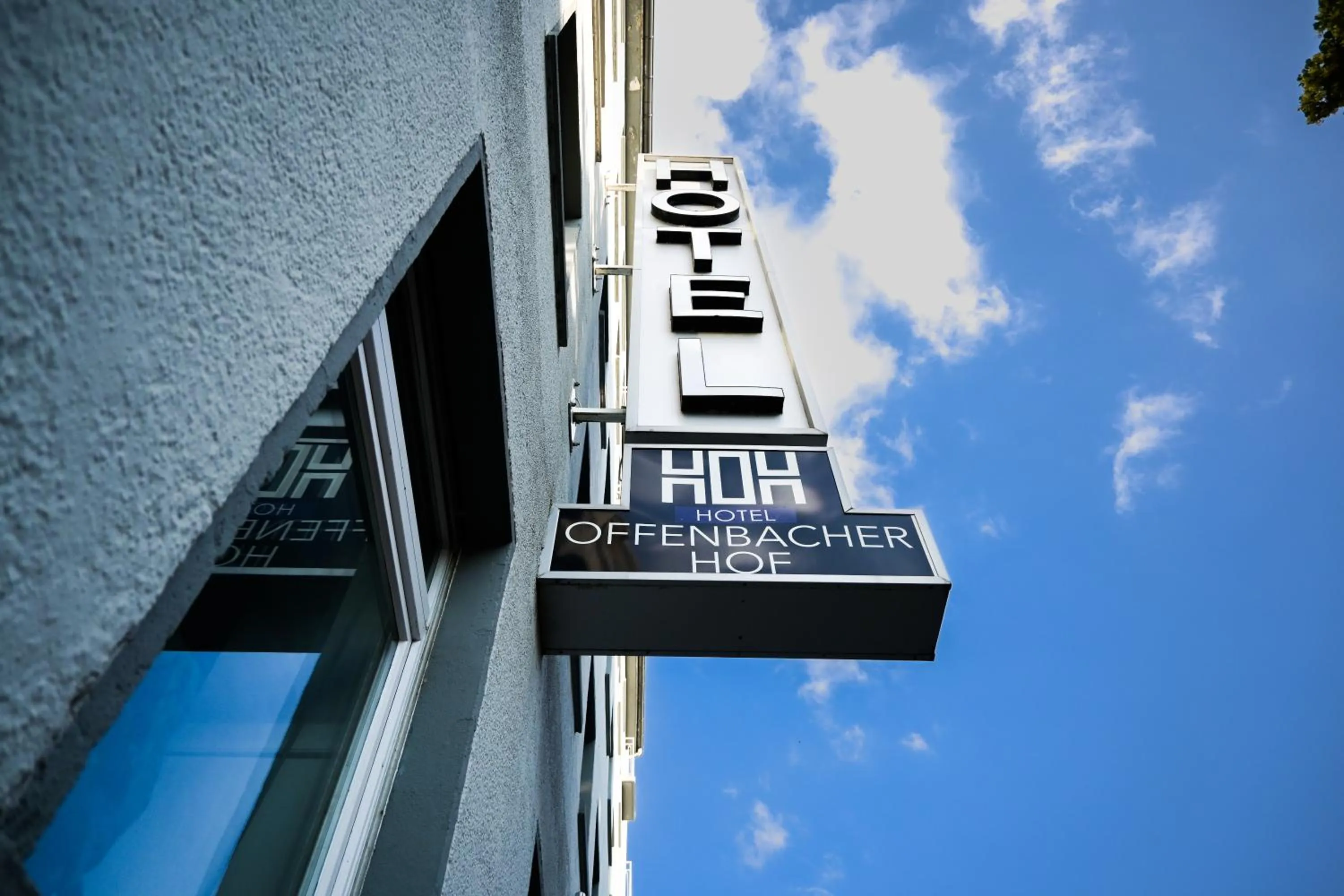 Property building in Hotel Offenbacher Hof