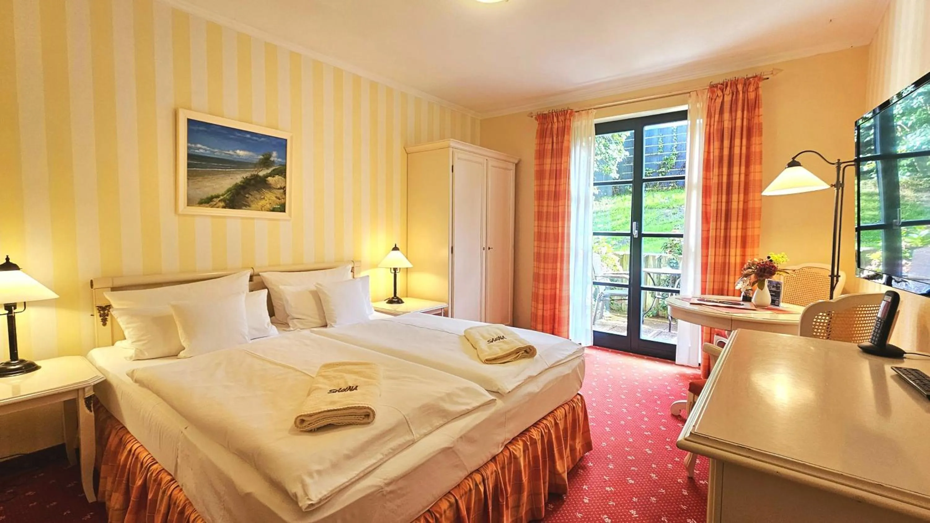 Photo of the whole room, Bed in Hotel Godewind