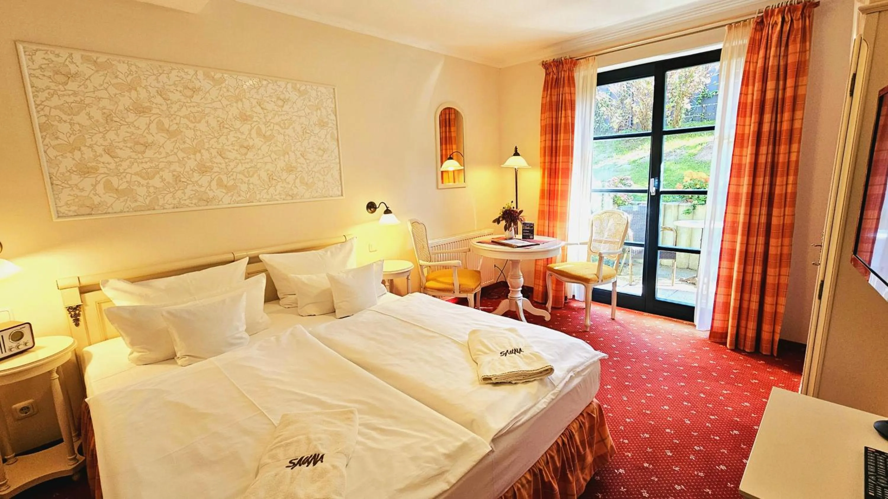 Photo of the whole room, Bed in Hotel Godewind