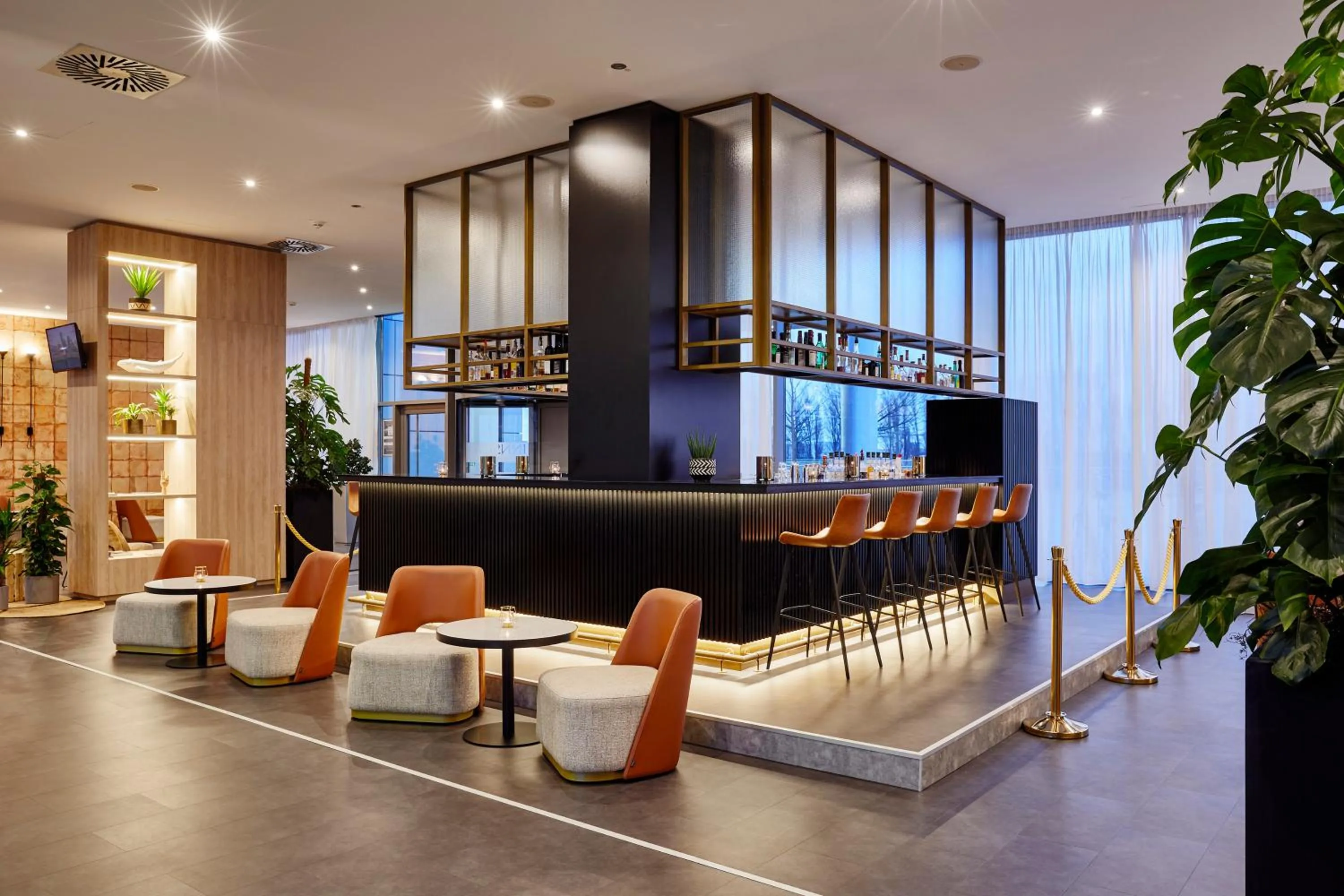 Lounge or bar in INNSiDE by Meliá Bremen