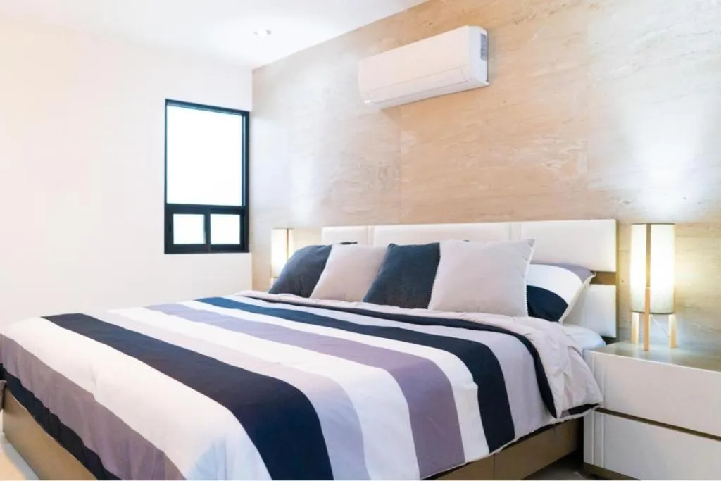 Bed in ECONOSUITES FUNDIDORA