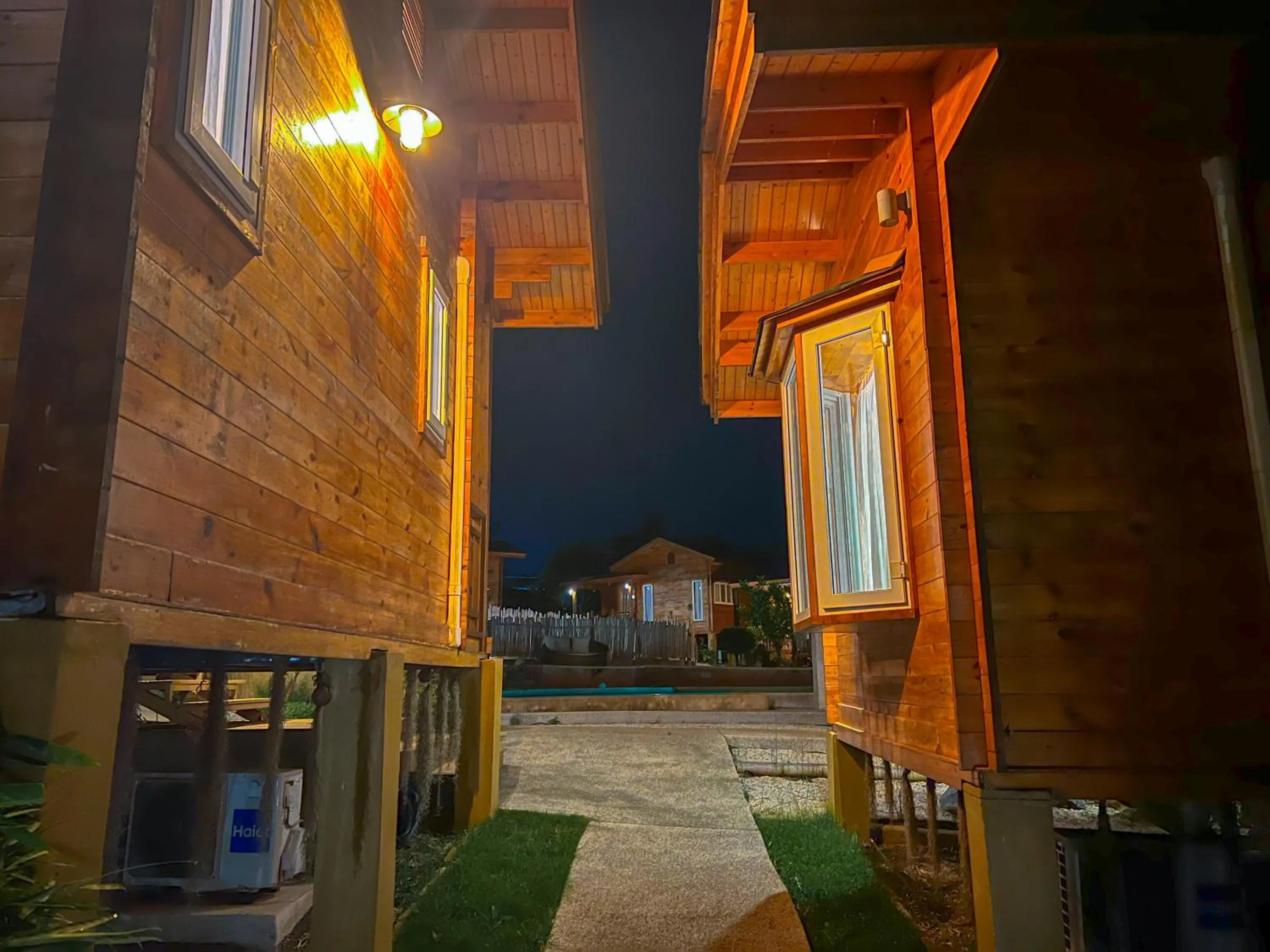 Soundless Resort
