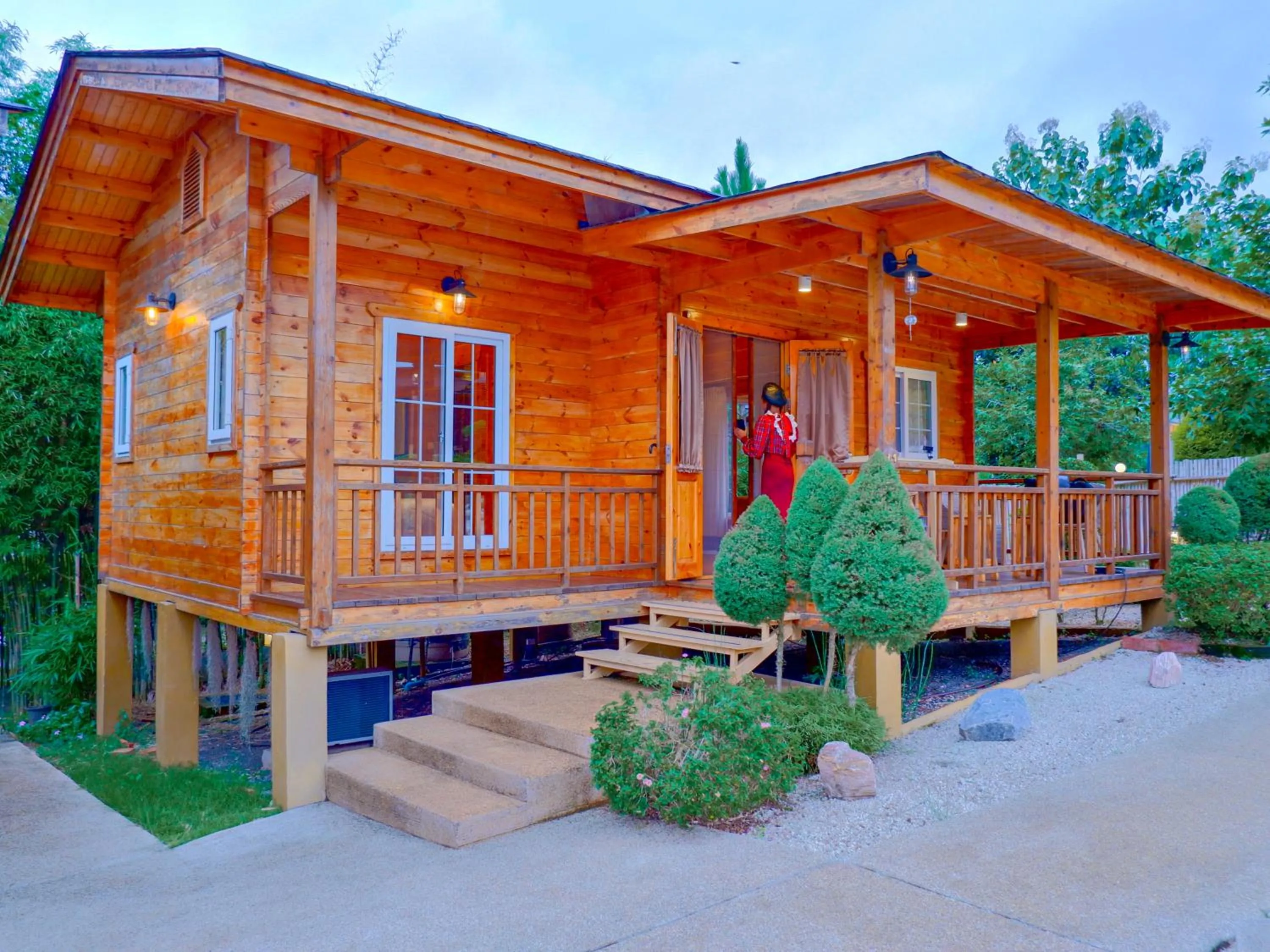Soundless Resort