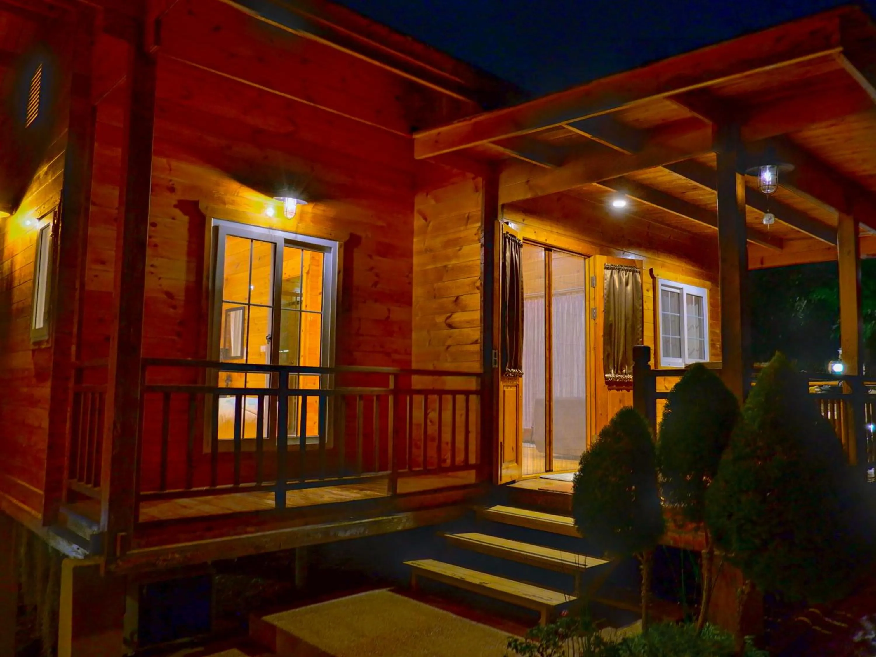 Soundless Resort