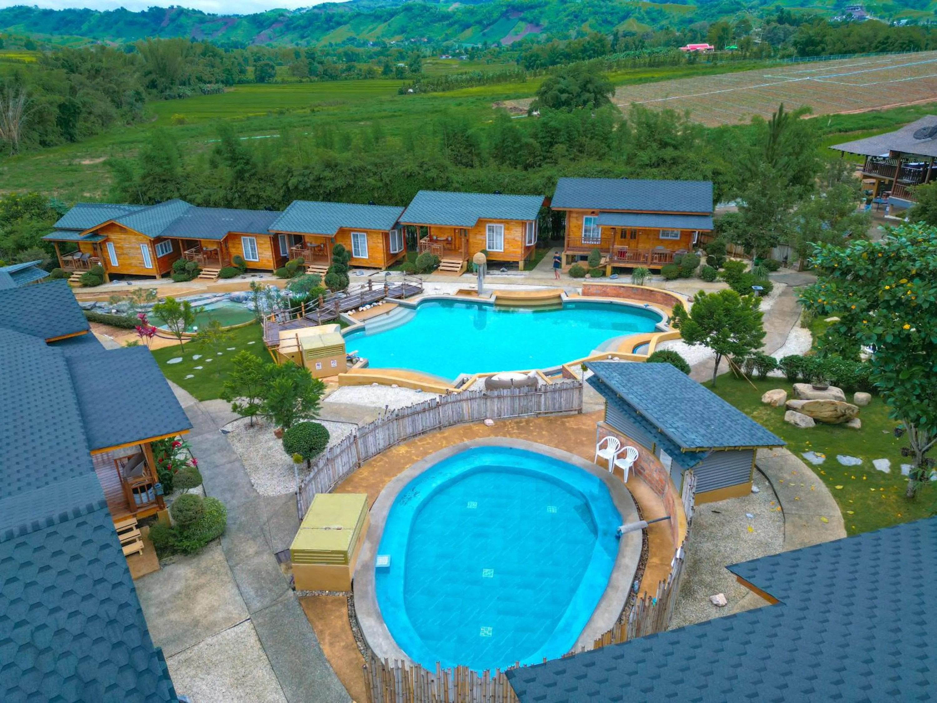 Soundless Resort