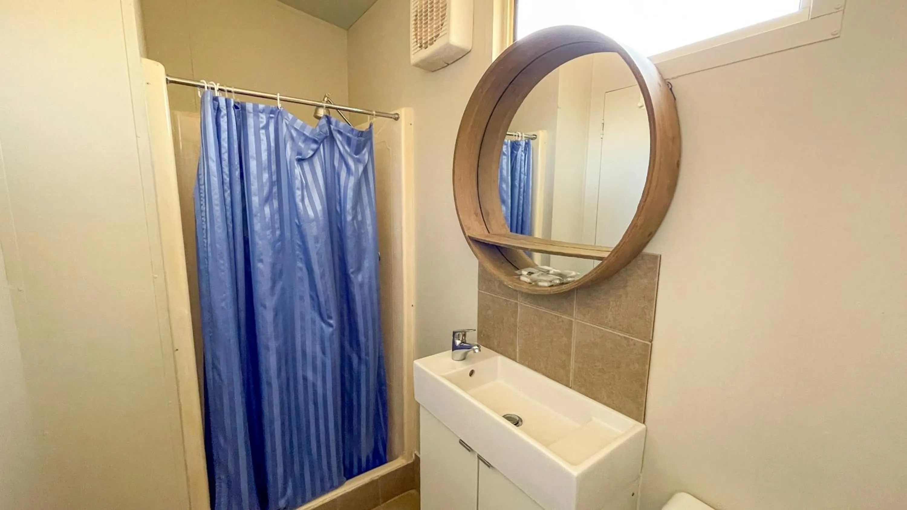 Bathroom in Capricorn Holiday Park