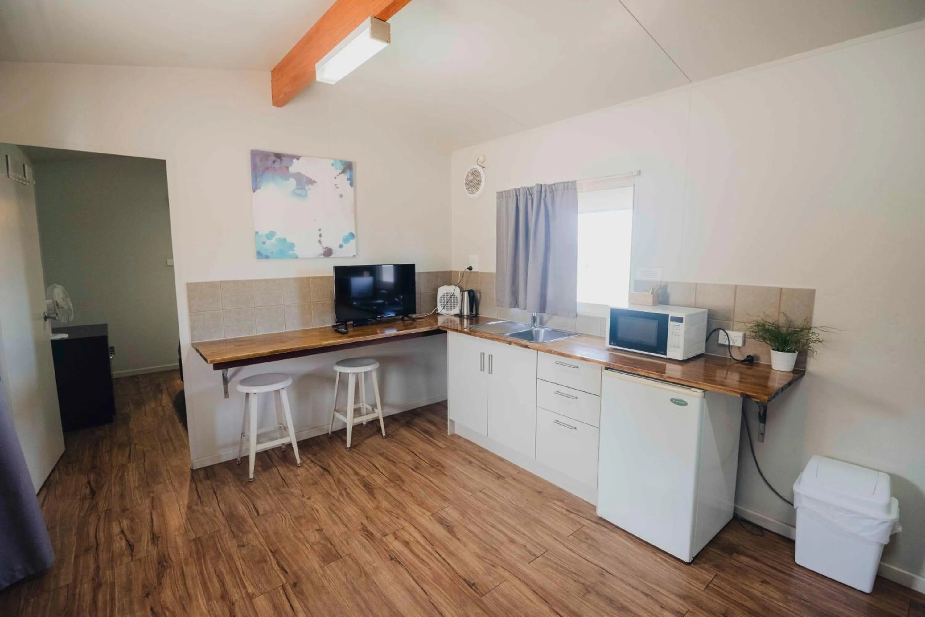 kitchen in Capricorn Holiday Park