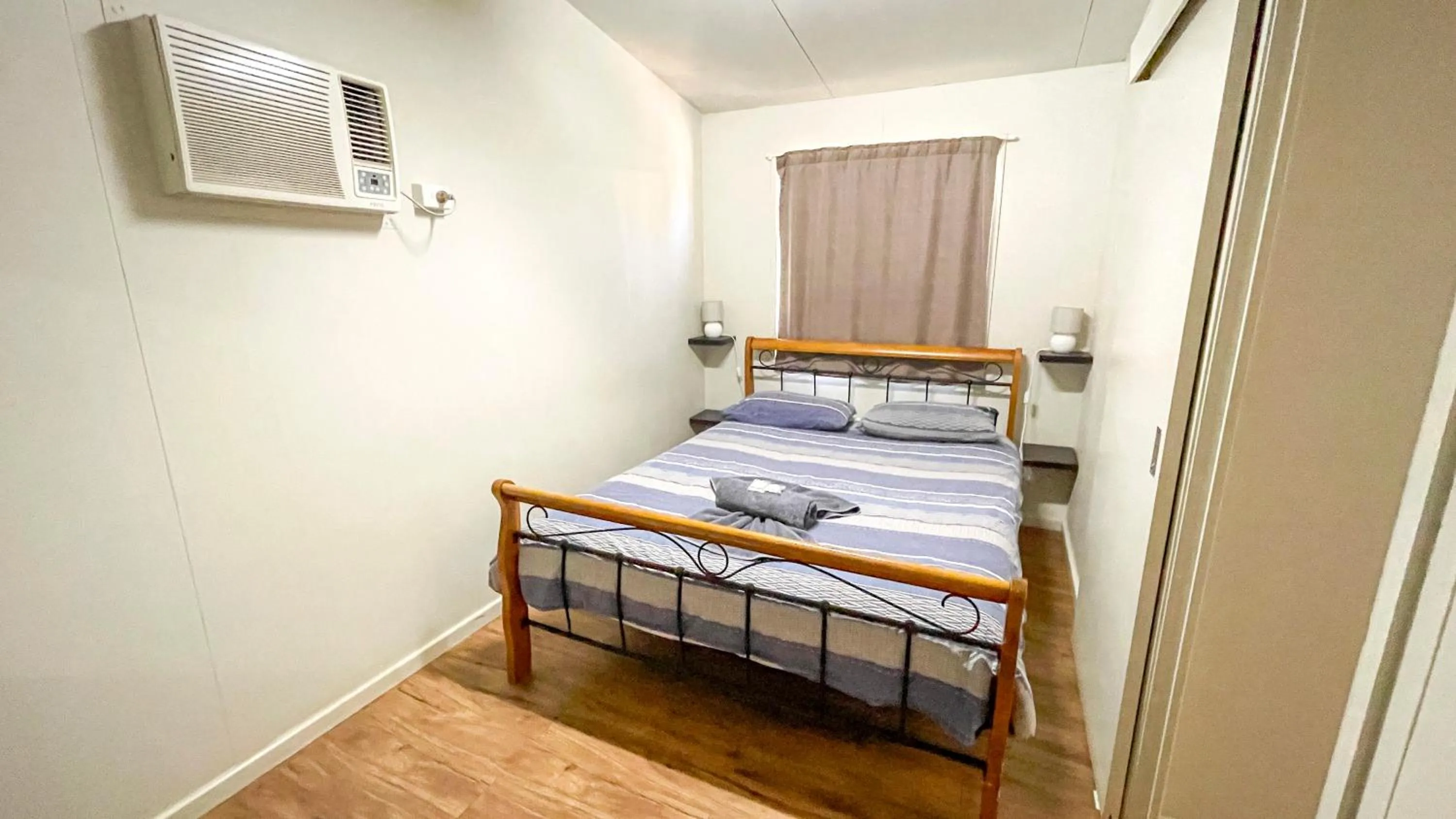 Bed in Capricorn Holiday Park