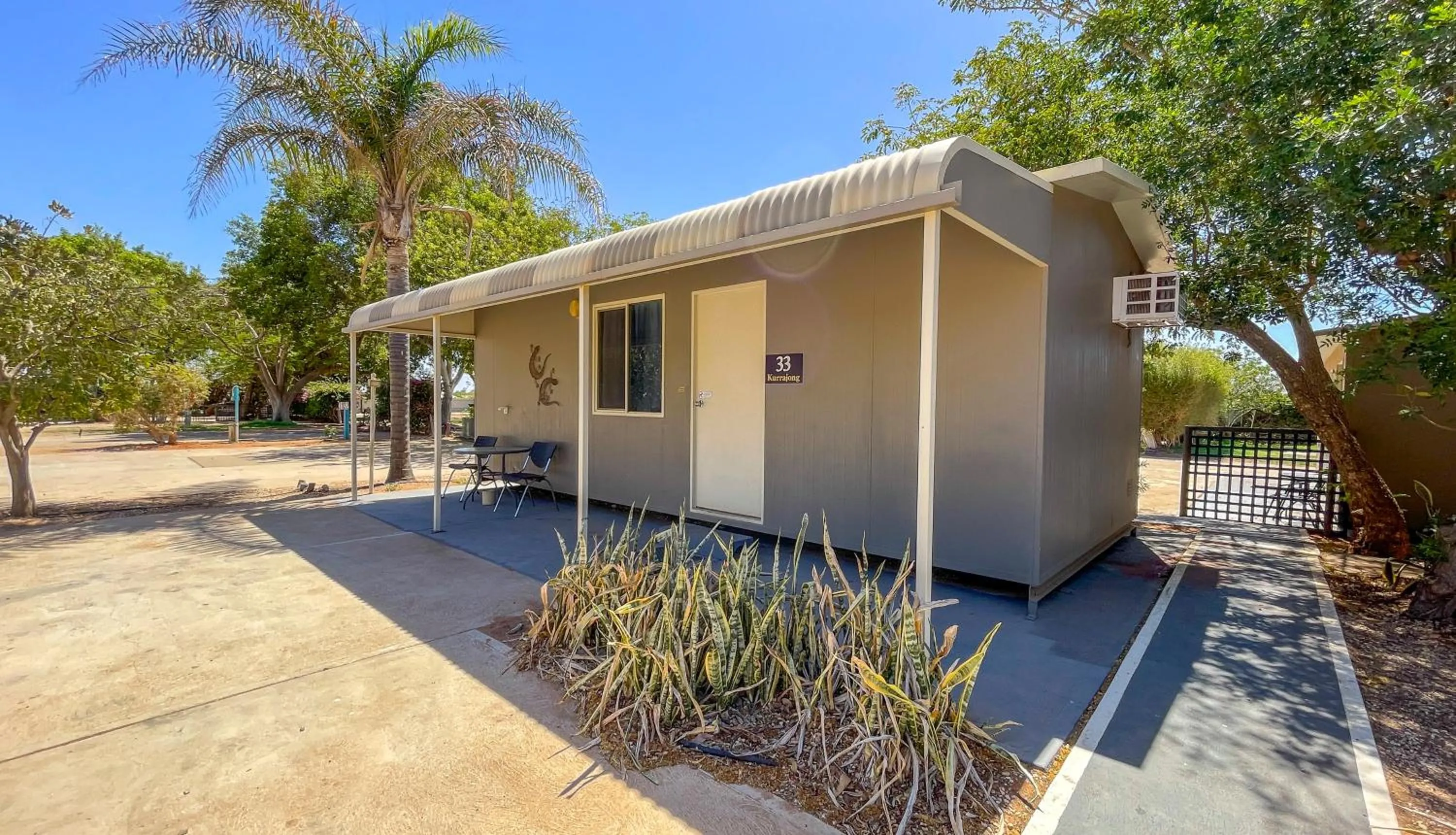 Property building in Capricorn Holiday Park