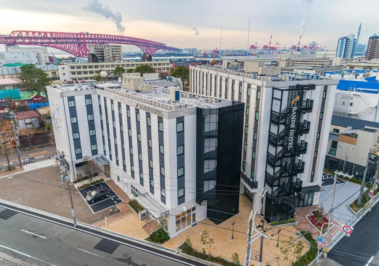 Property building in Bande Hotel Tenpozan Higashi Property building in Bande Hotel Tenpozan Higashi