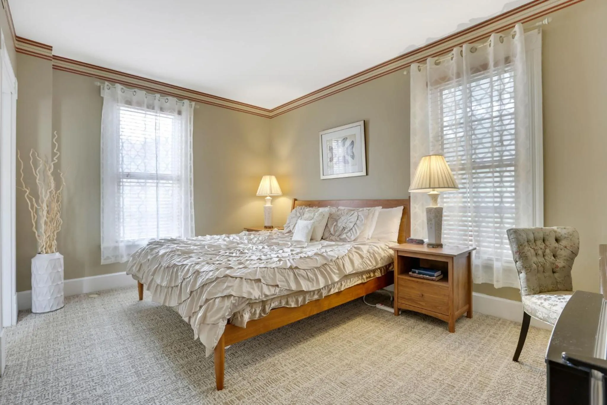 Bedroom, Bed in 50 Lincoln Short North Bed & Breakfast