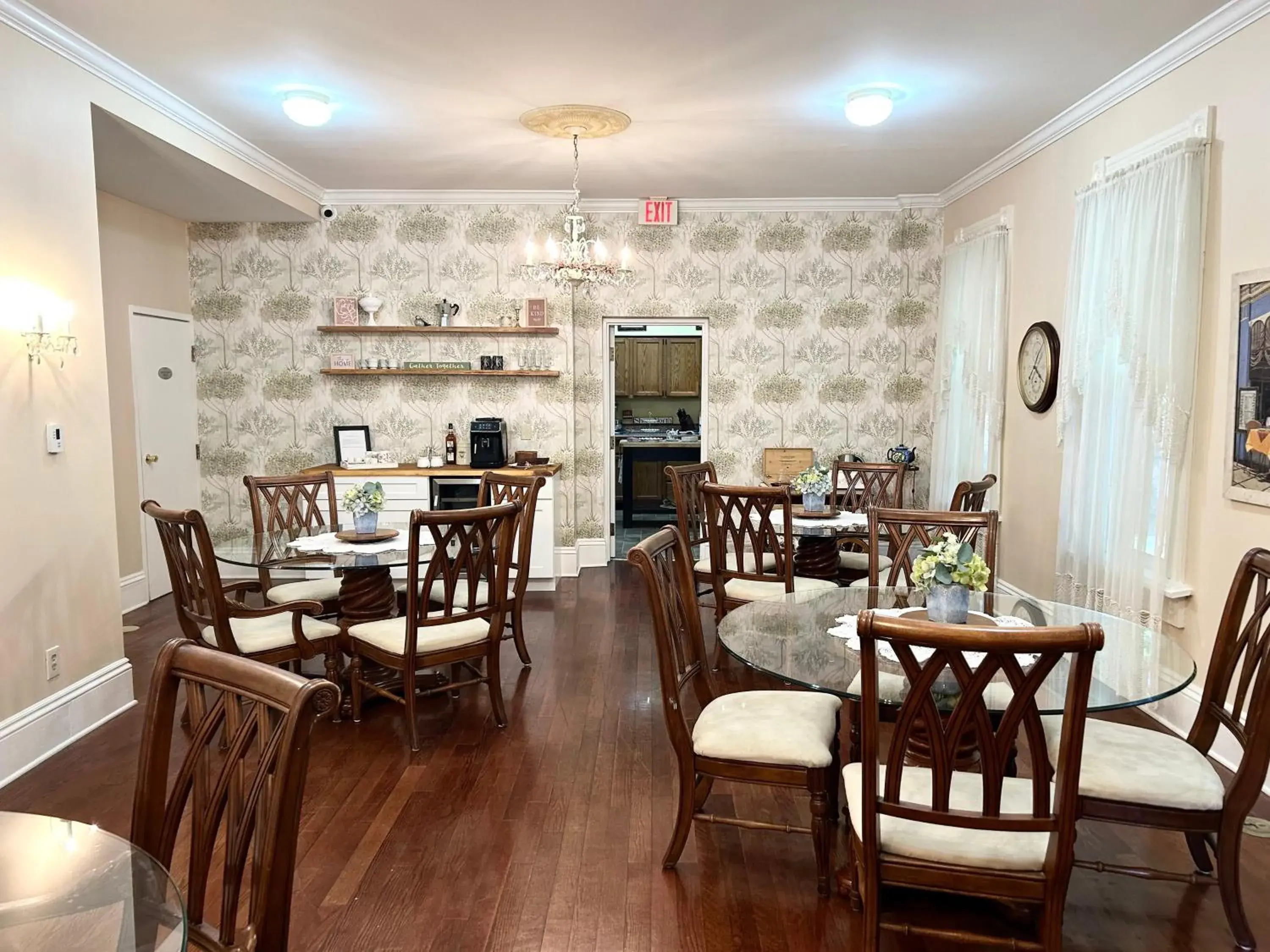 Lobby or reception in 50 Lincoln Short North Bed & Breakfast Lobby or reception in 50 Lincoln Short North Bed & Breakfast