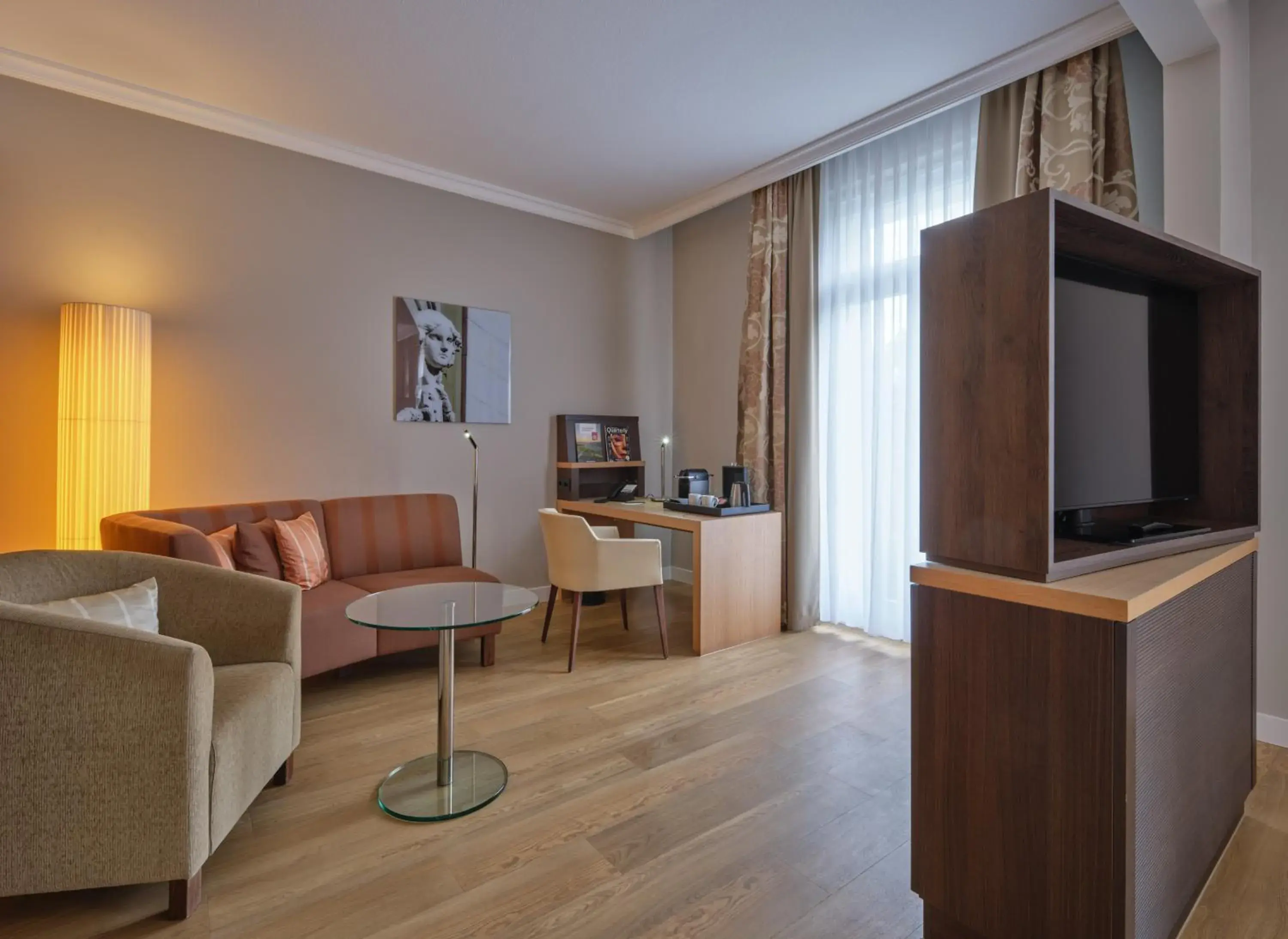 Living room in Steigenberger Hotel Bad Neuenahr Living room in Steigenberger Hotel Bad Neuenahr