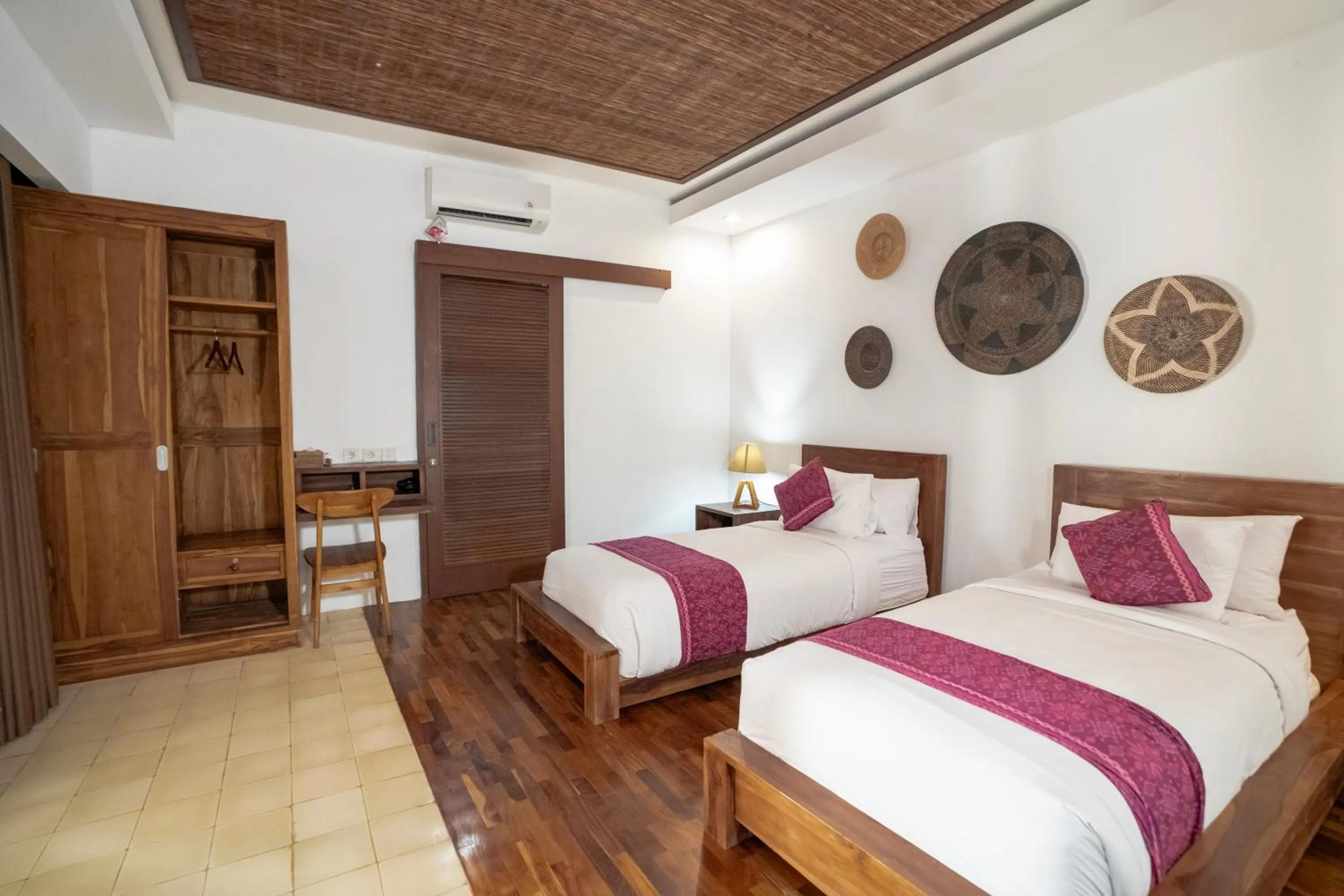 Bedroom, Bed in Kusuma Living and Villa Seminyak
