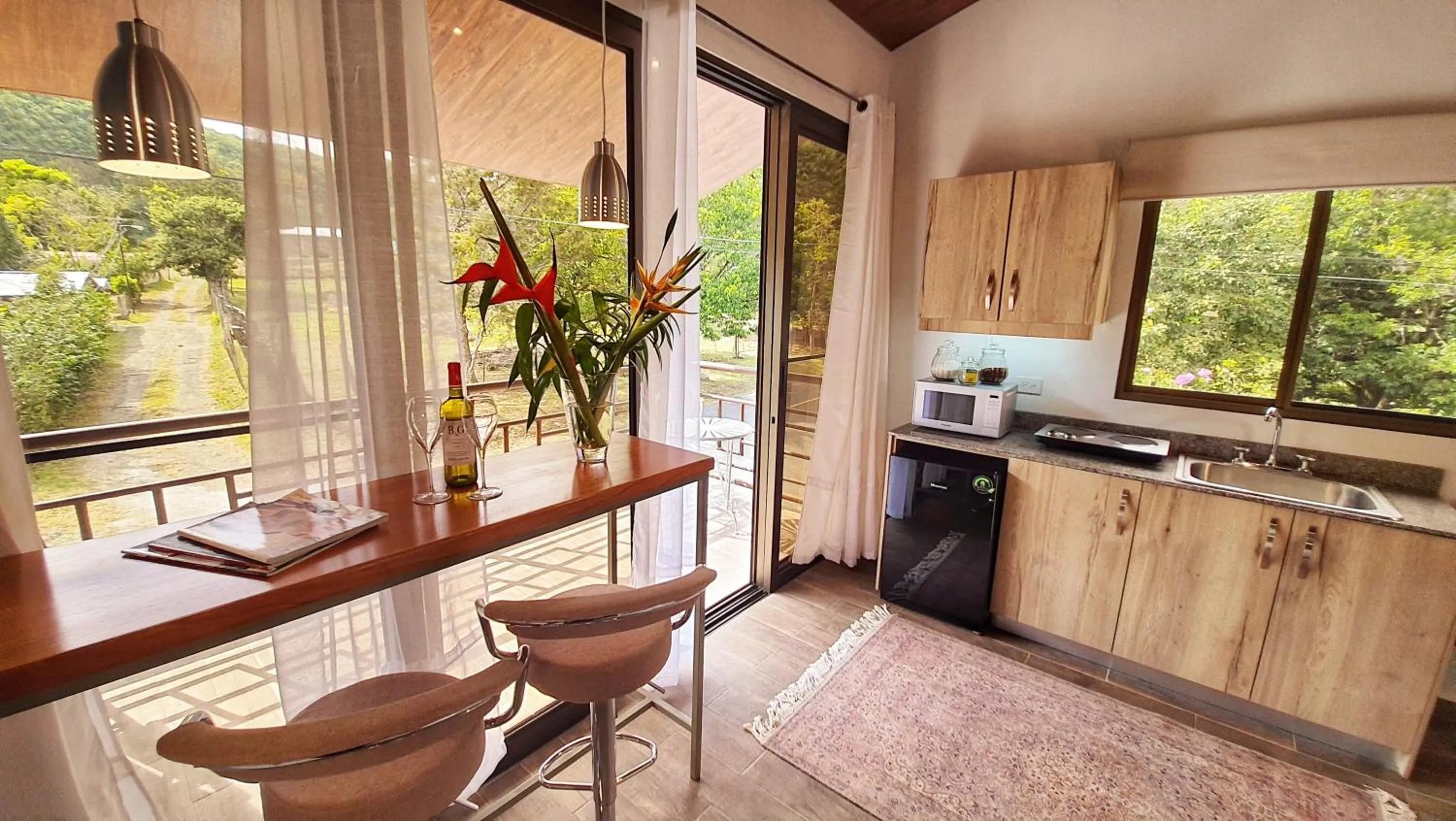 Kitchen or kitchenette in Villa Alejandro