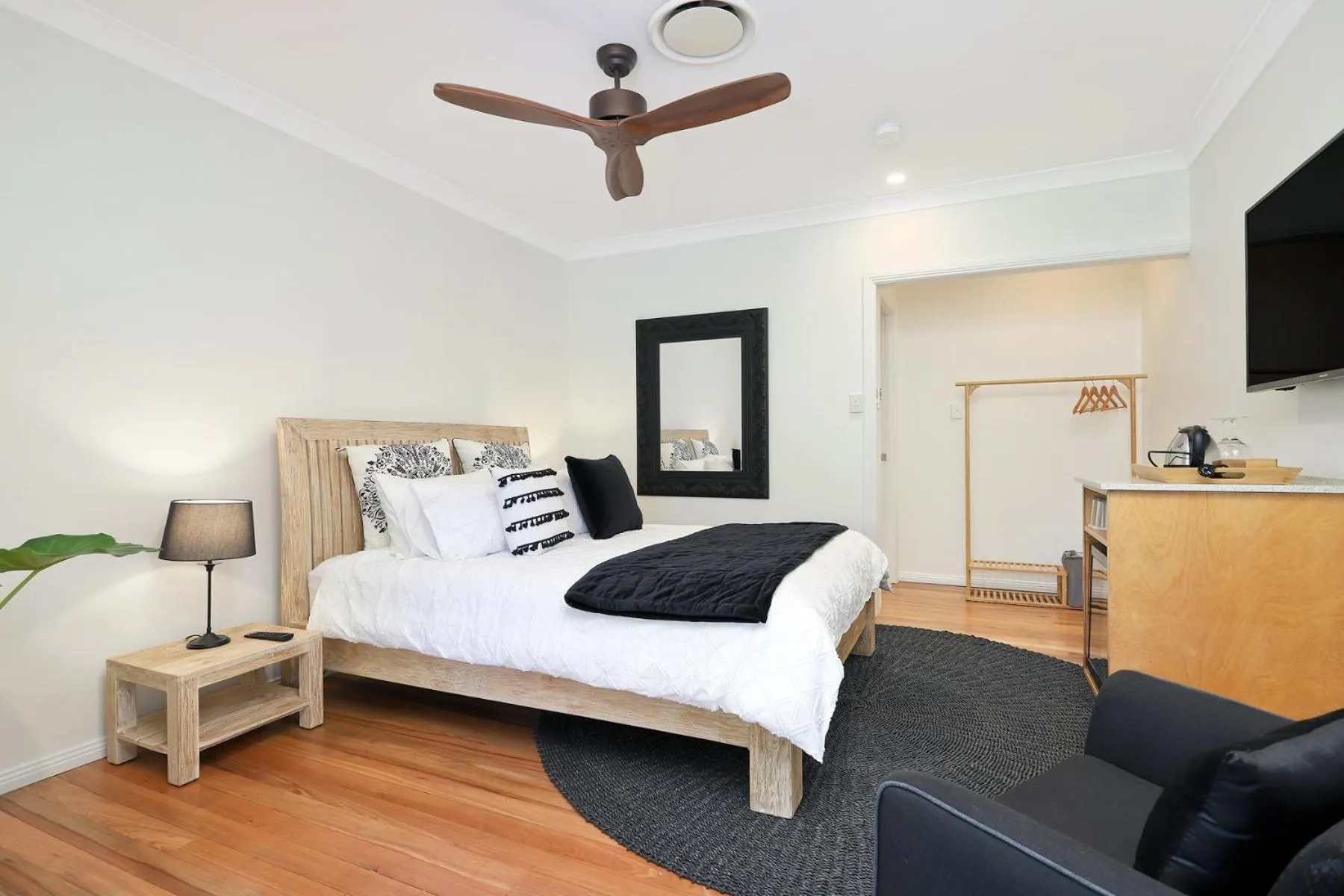 Bed in The Odd Gecko B&B