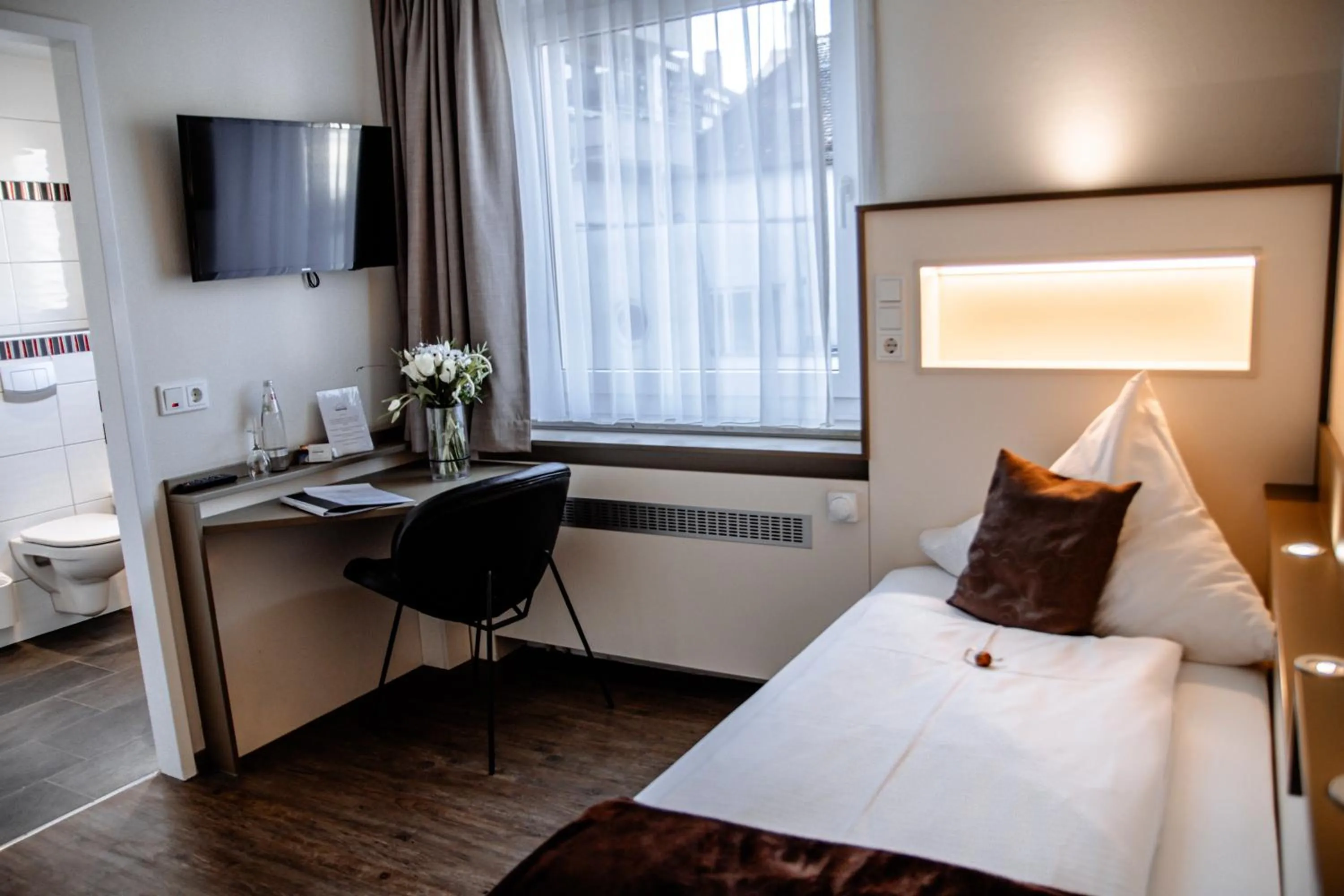 Bed in Hotel Central eGbR