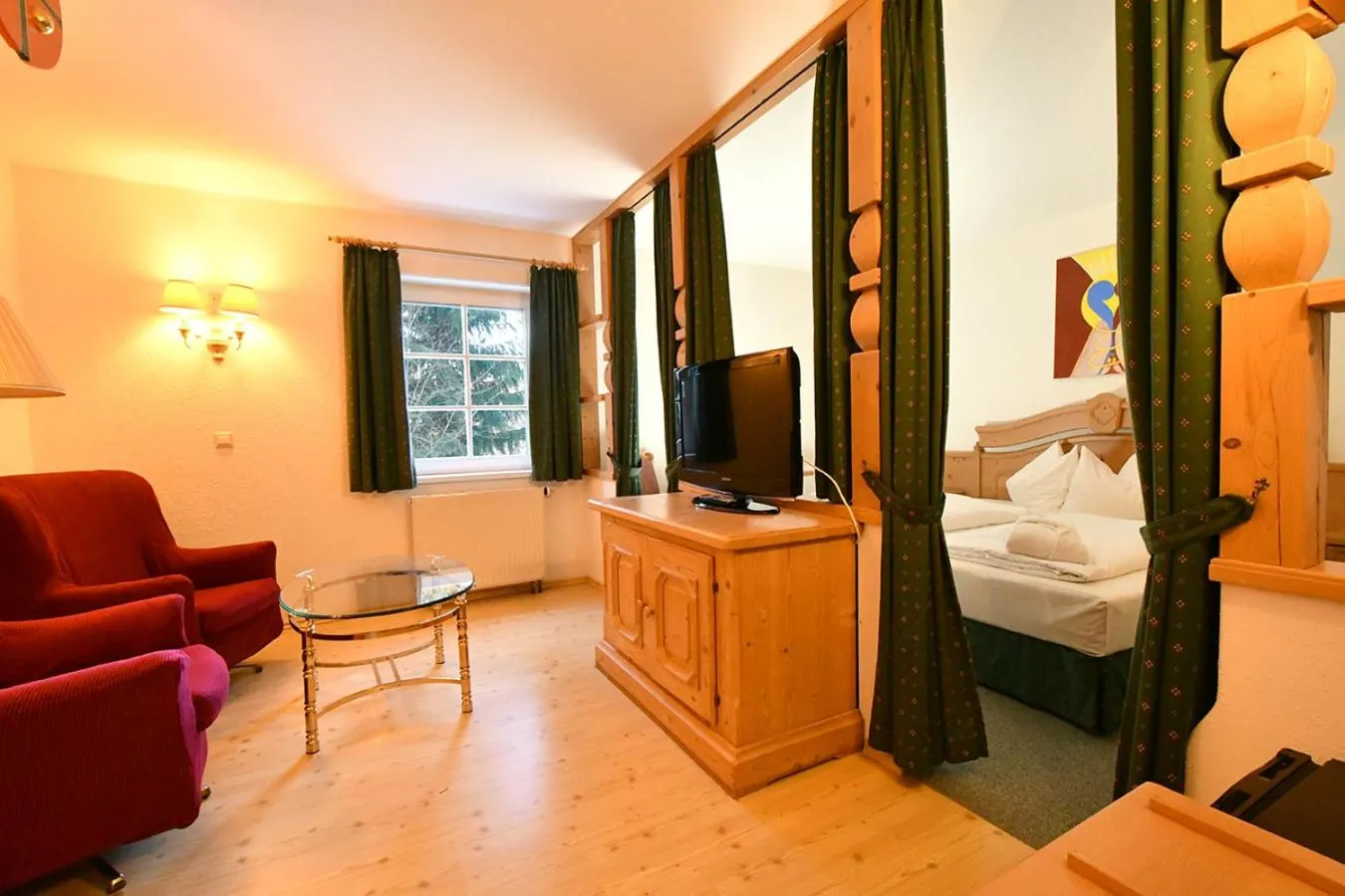 Bed in Landhotel Altes Zollhaus