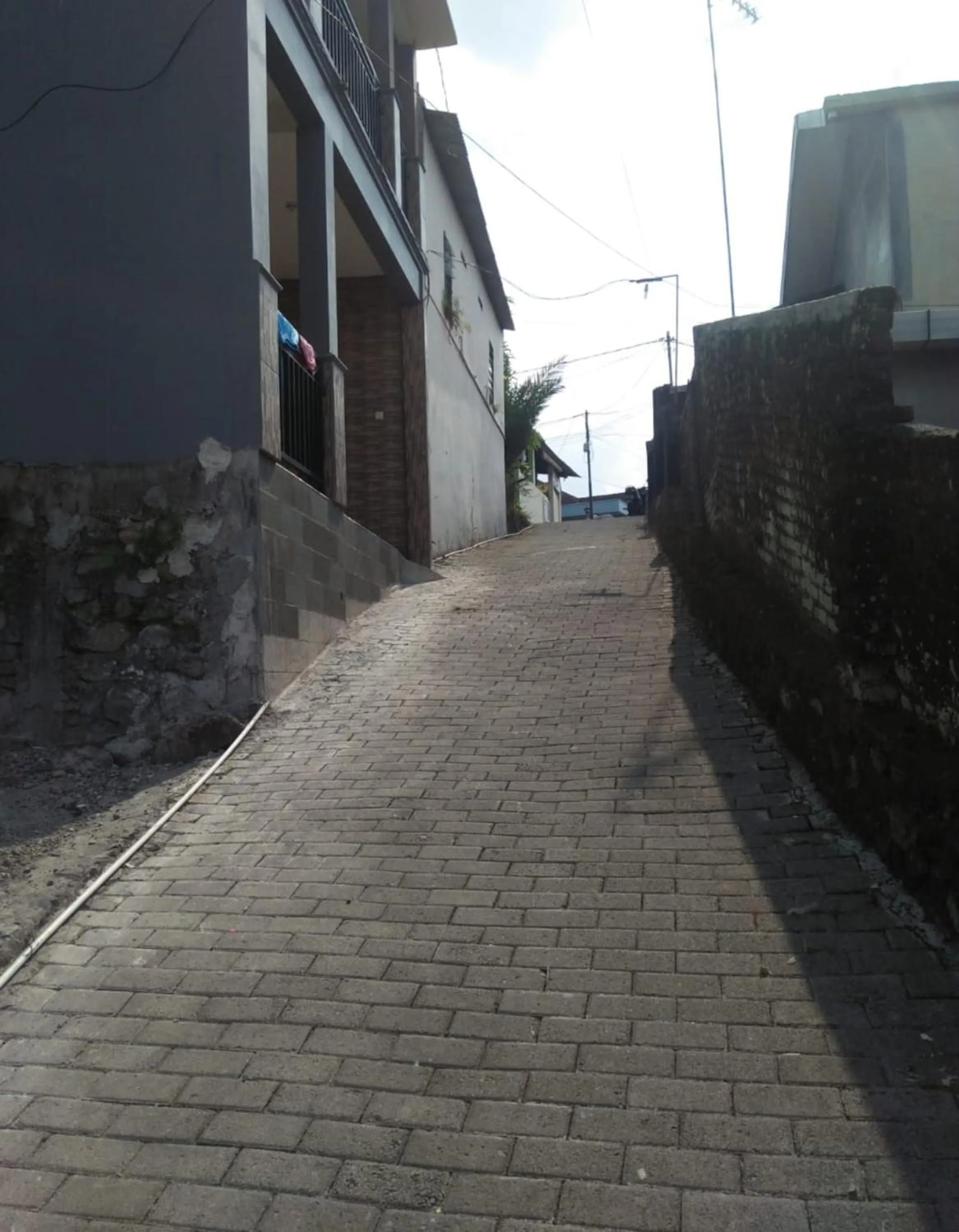 Property building in Villa Vander