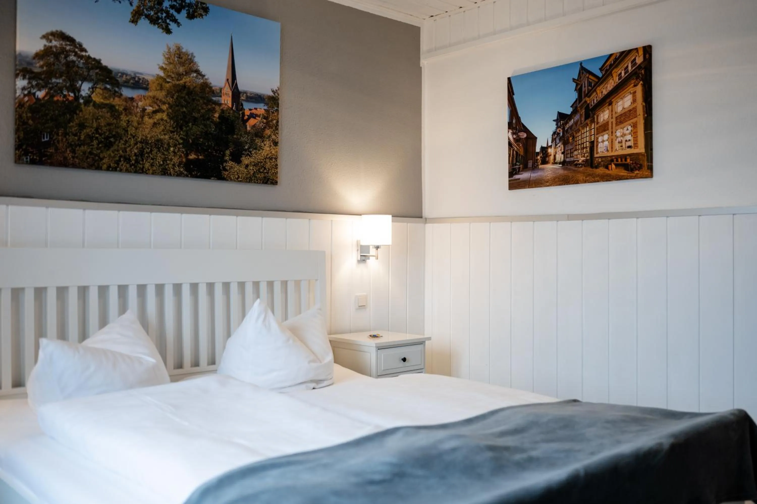 Photo of the whole room, Bed in Zum Alten Schifferhaus