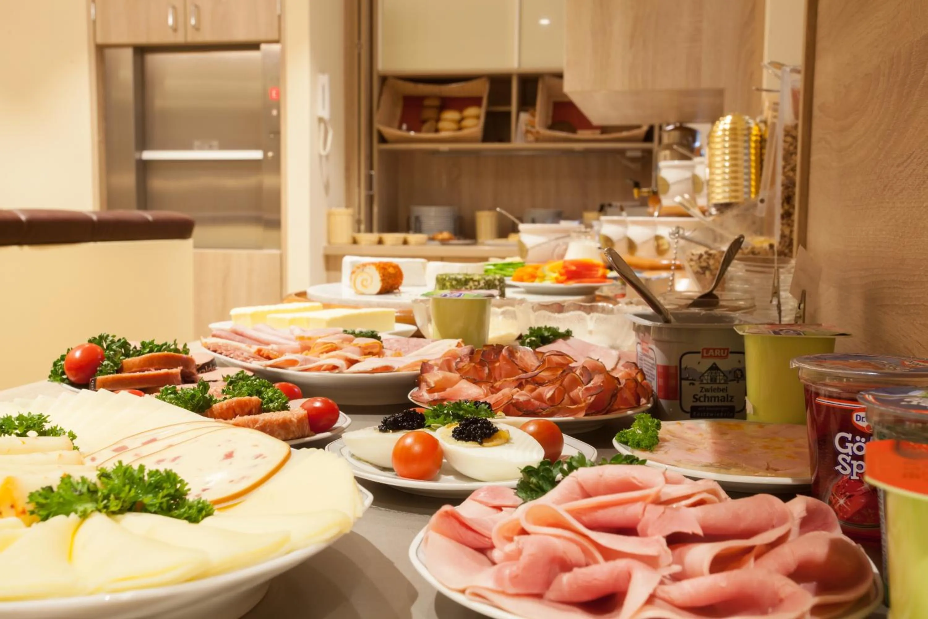 Restaurant/places to eat in Hotel Kastanienhof