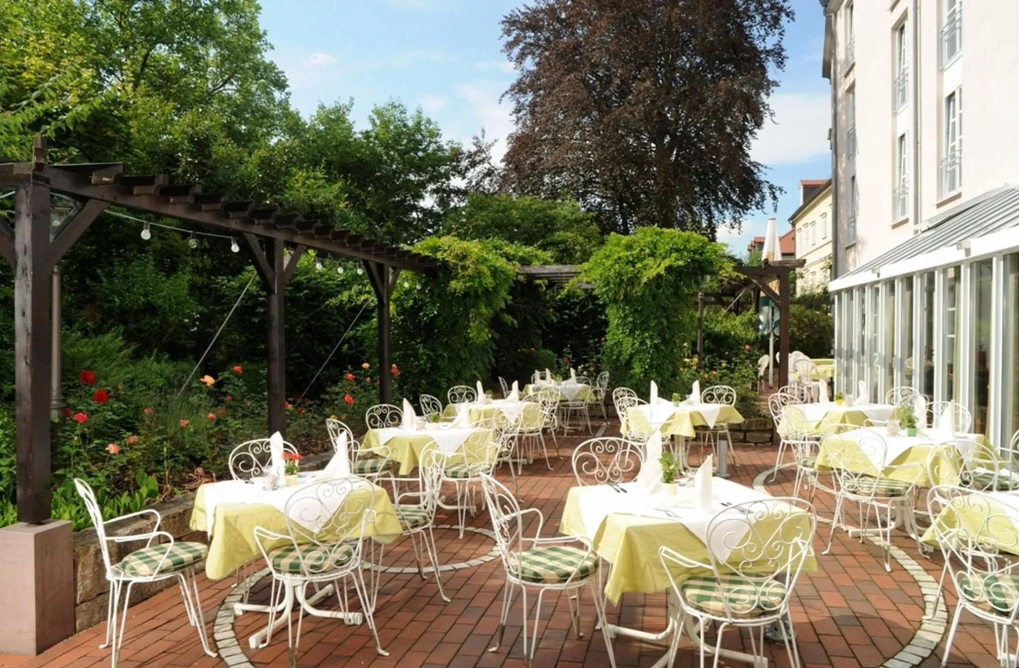 Restaurant/places to eat in Hotel am Schlosspark