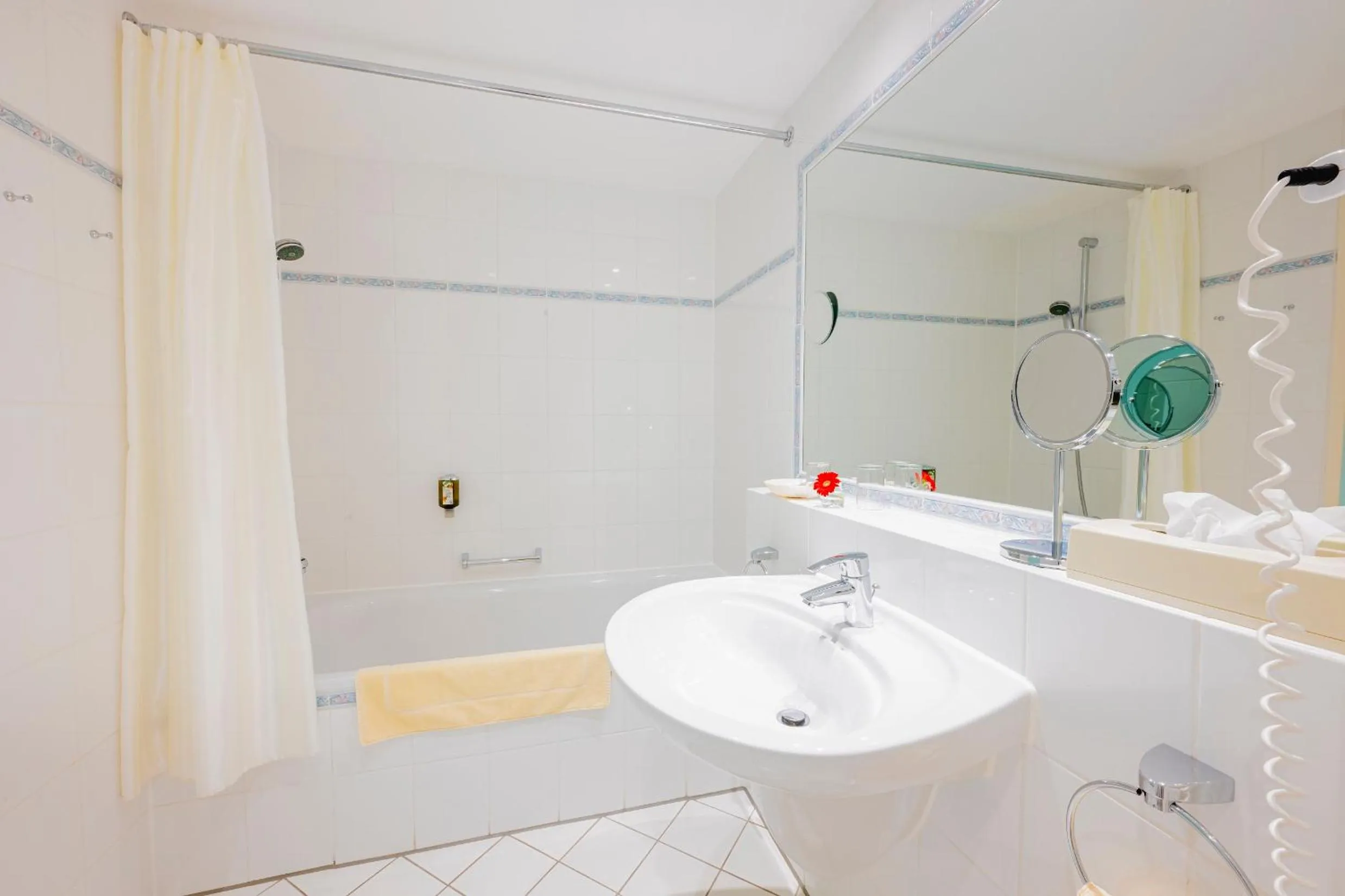 Bathroom in Hotel am Schlosspark