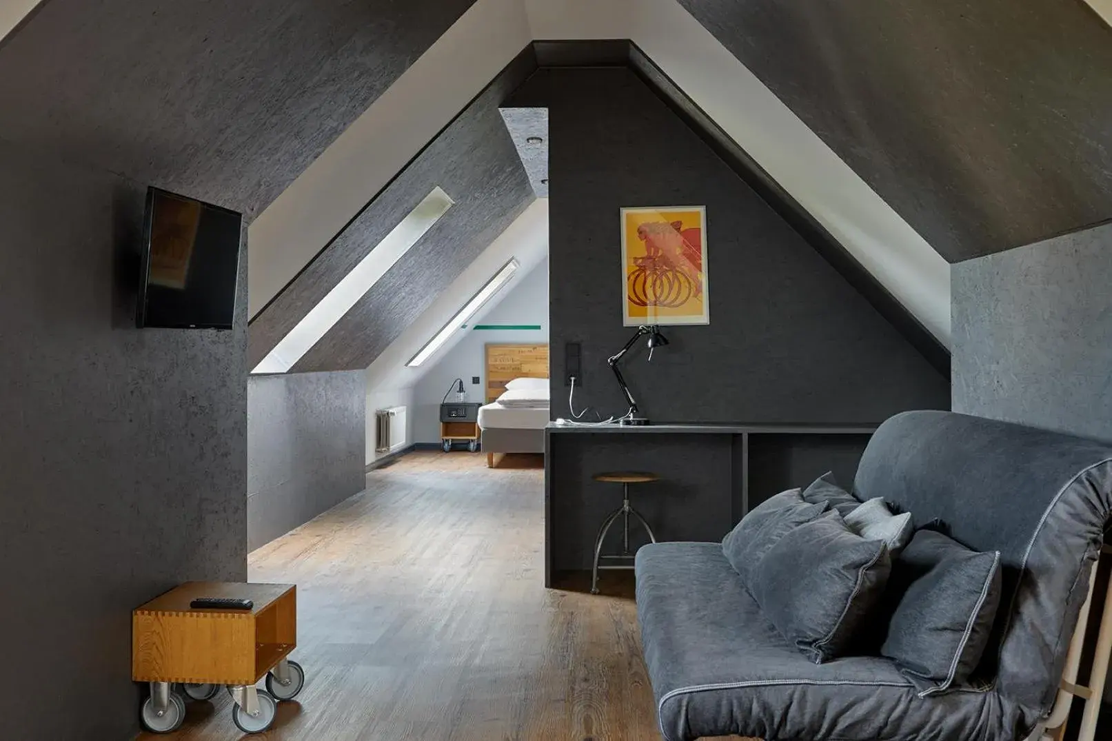 Photo of the whole room in Underdog Hotel Photo of the whole room in Underdog Hotel