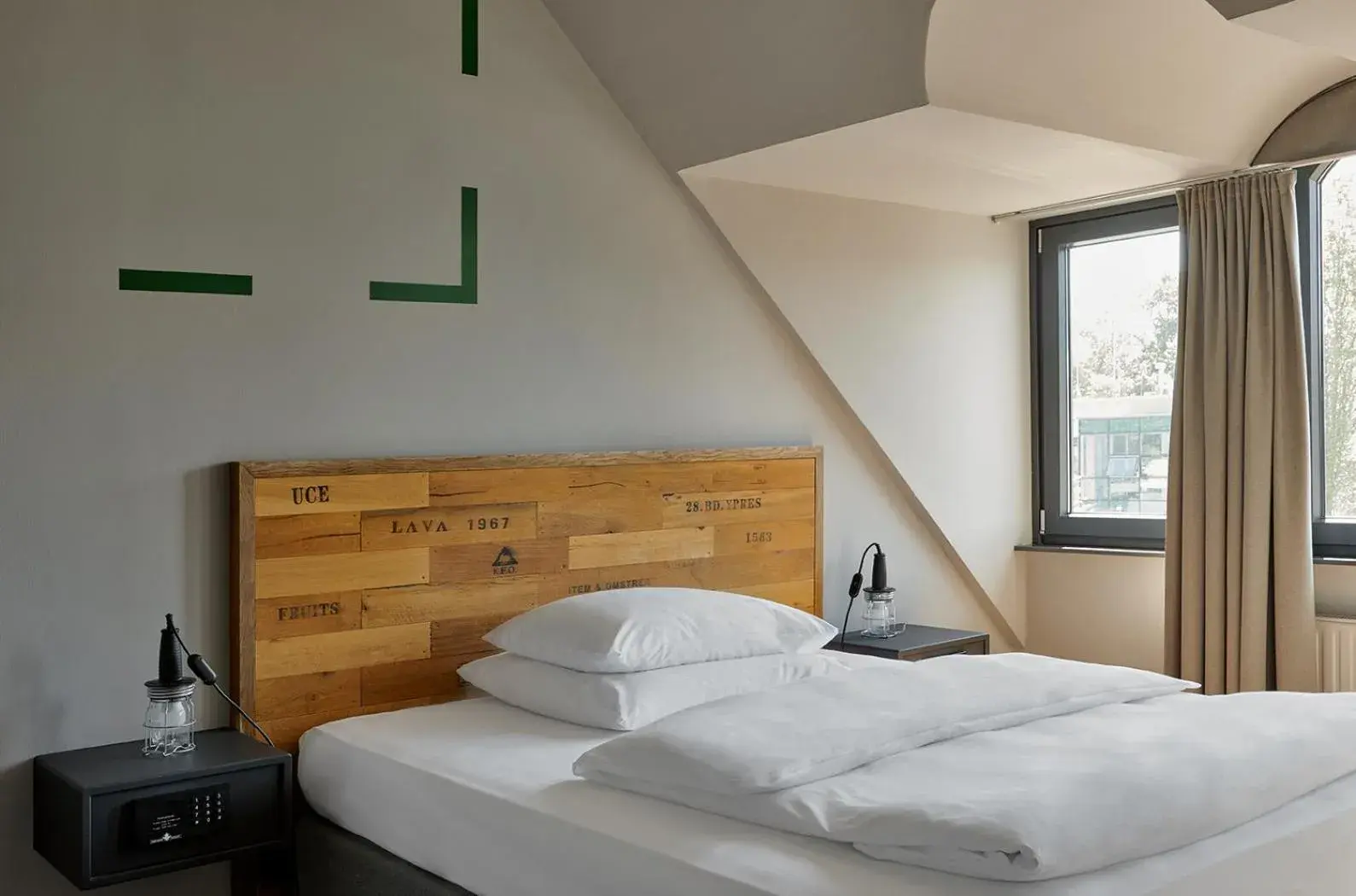 Photo of the whole room, Bed in Underdog Hotel Photo of the whole room, Bed in Underdog Hotel