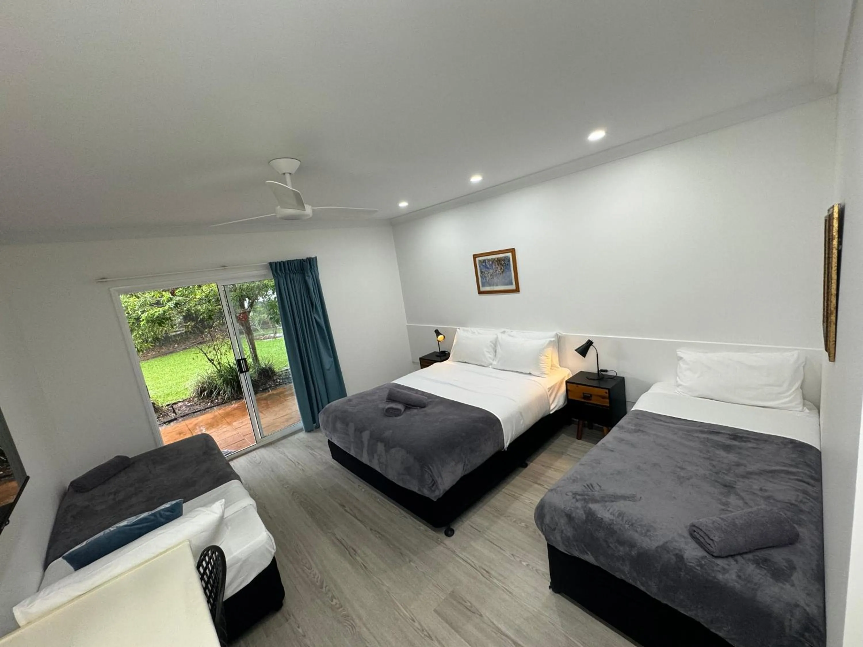 Bed in Mareeba Motor Inn