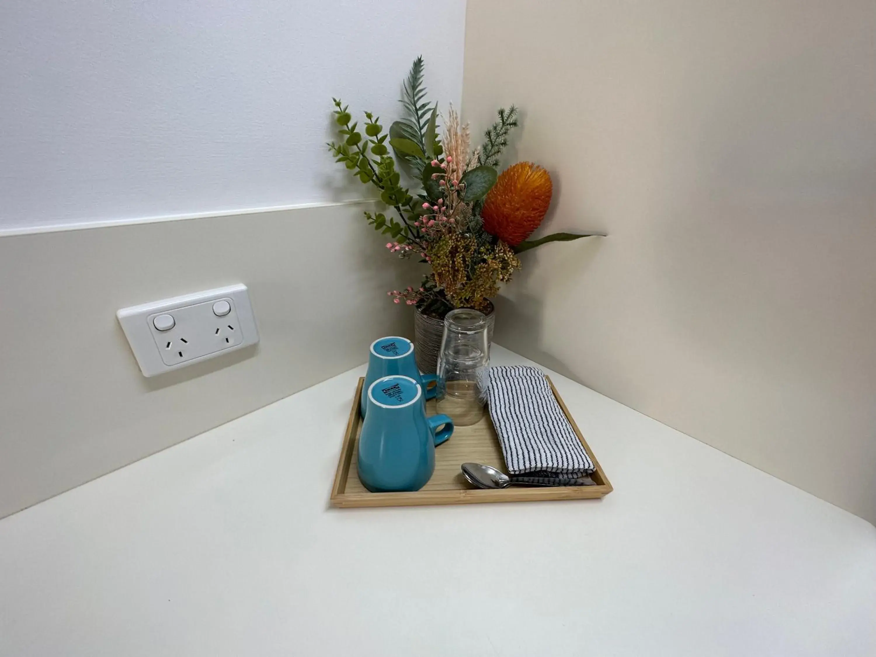 Twin Room in Mareeba Motor Inn Twin Room in Mareeba Motor Inn