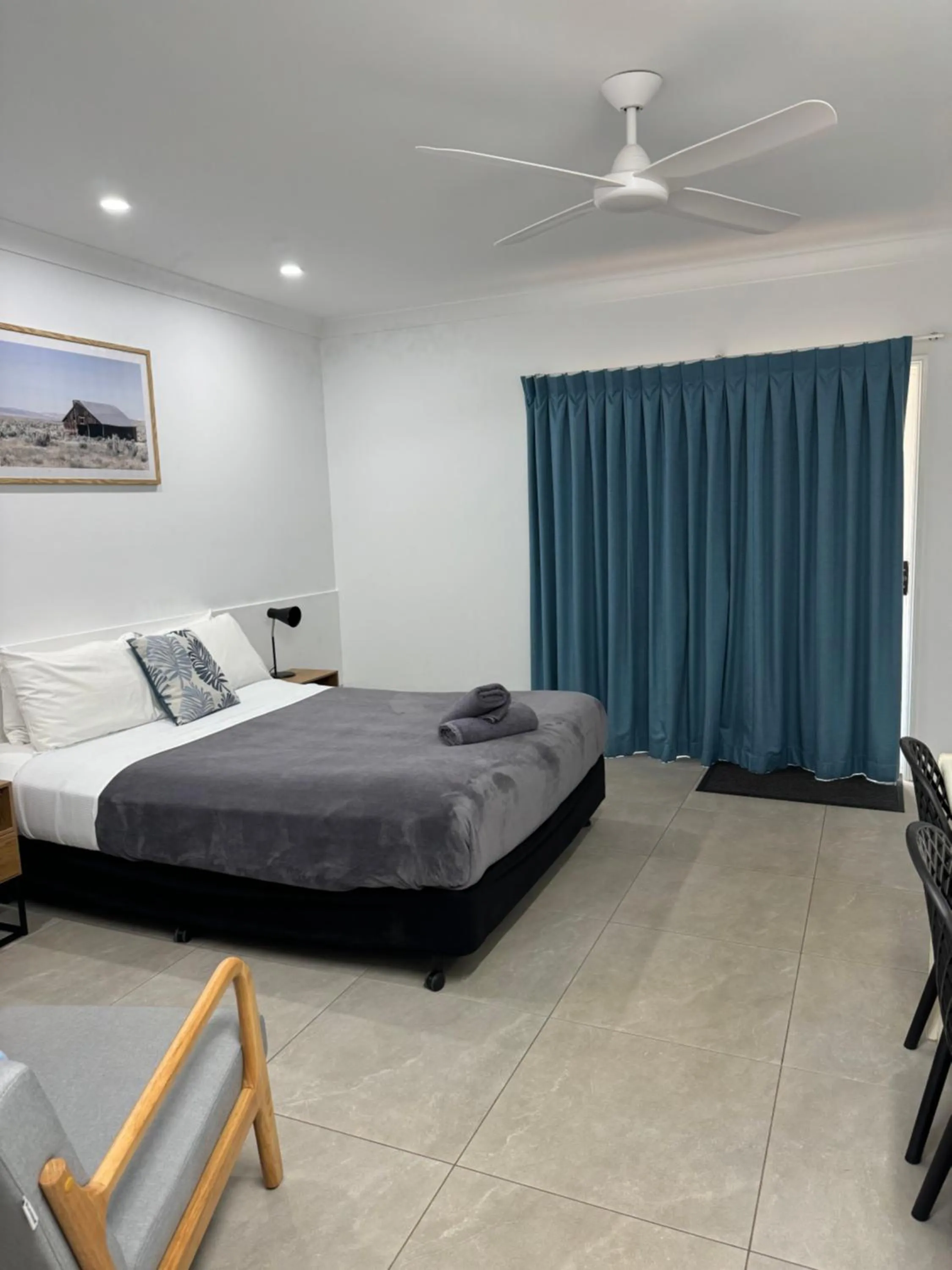 Bed in Mareeba Motor Inn