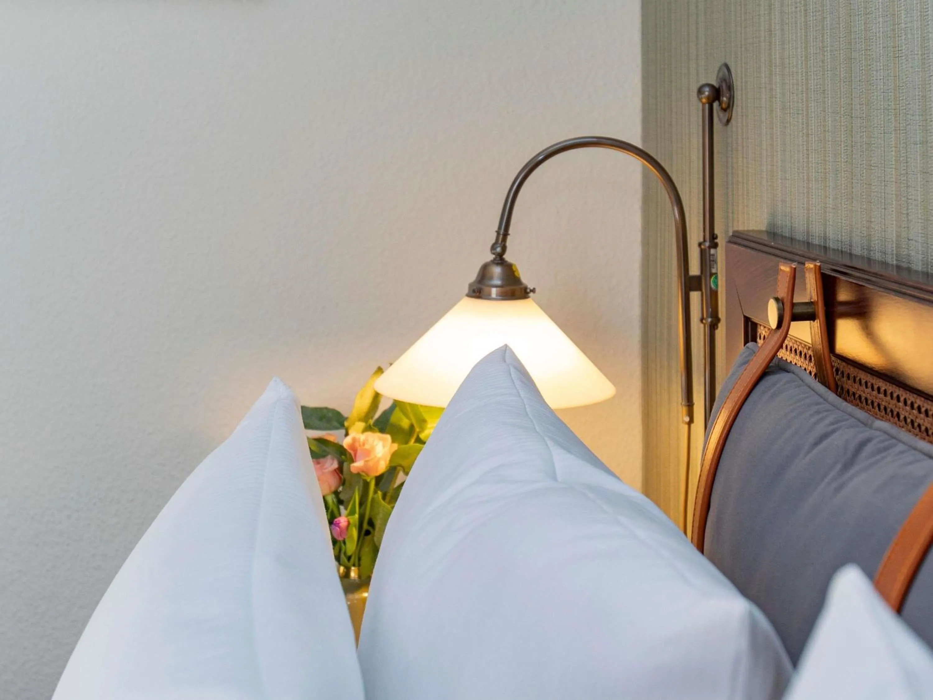 Bedroom, Bed in Mercure Hotel Frankfurt Airport Langen