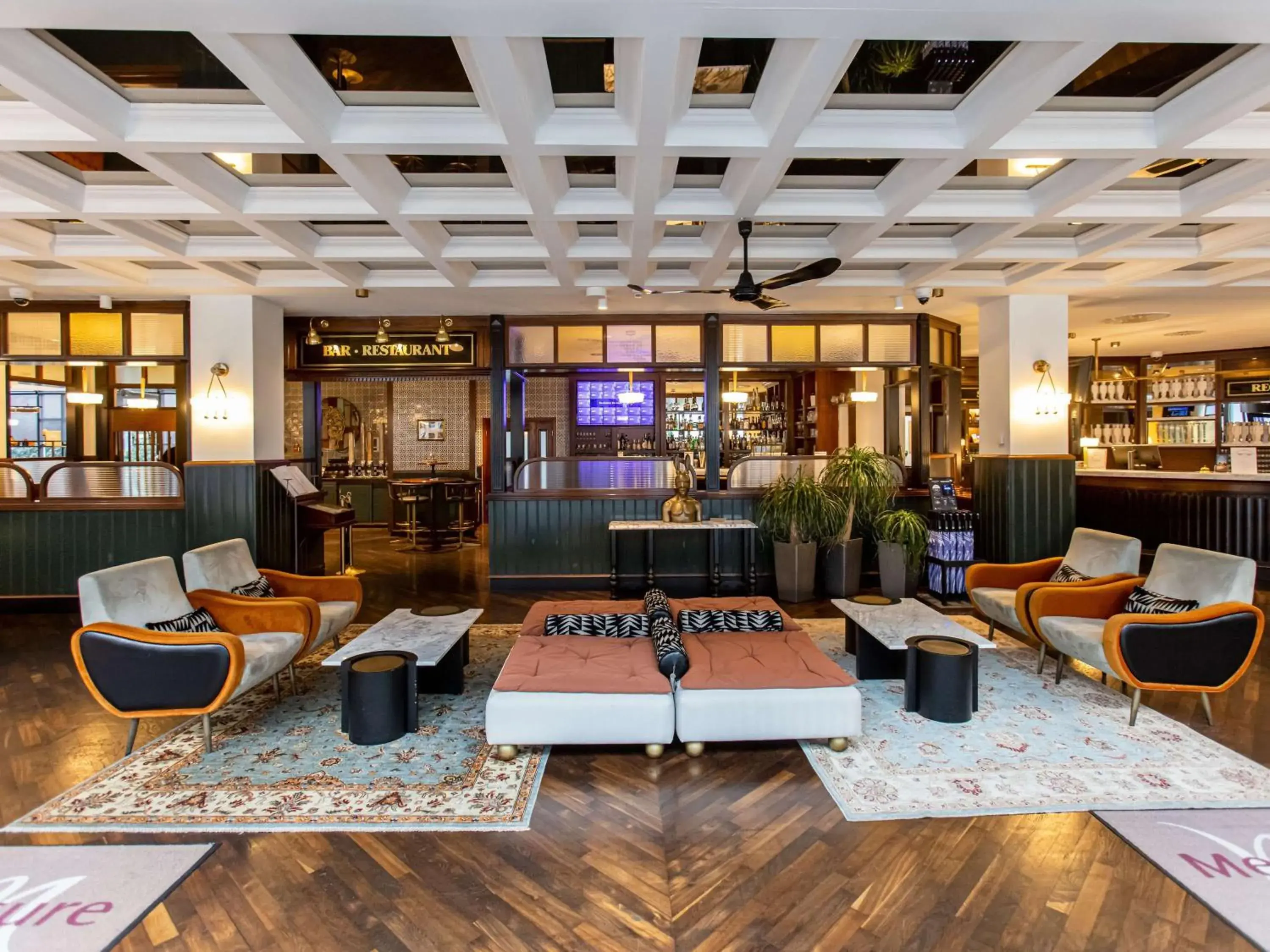 Property building in Mercure Hotel Frankfurt Airport Langen Property building in Mercure Hotel Frankfurt Airport Langen