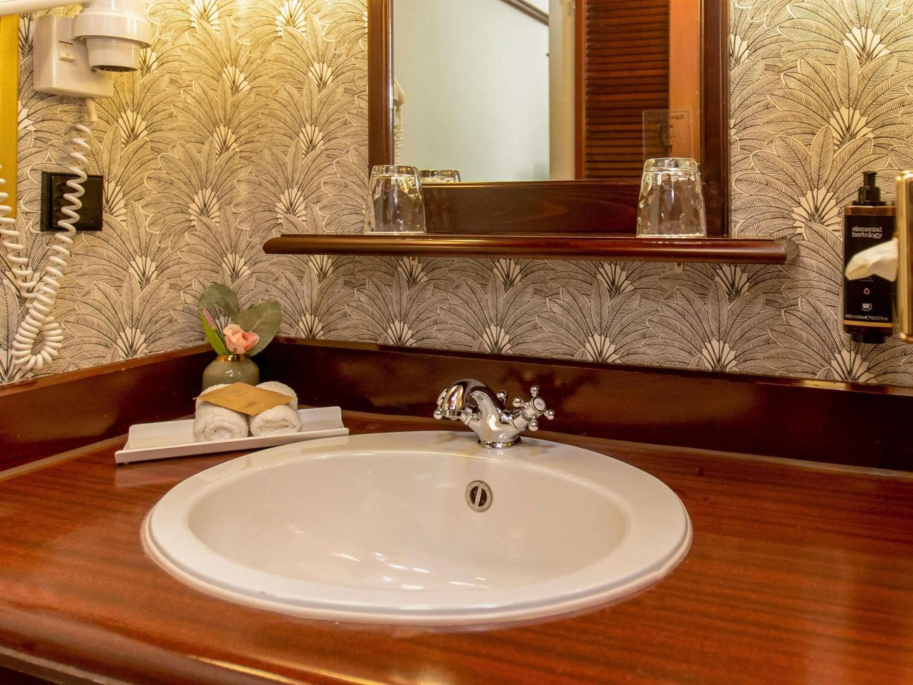 Bedroom in Mercure Hotel Frankfurt Airport Langen